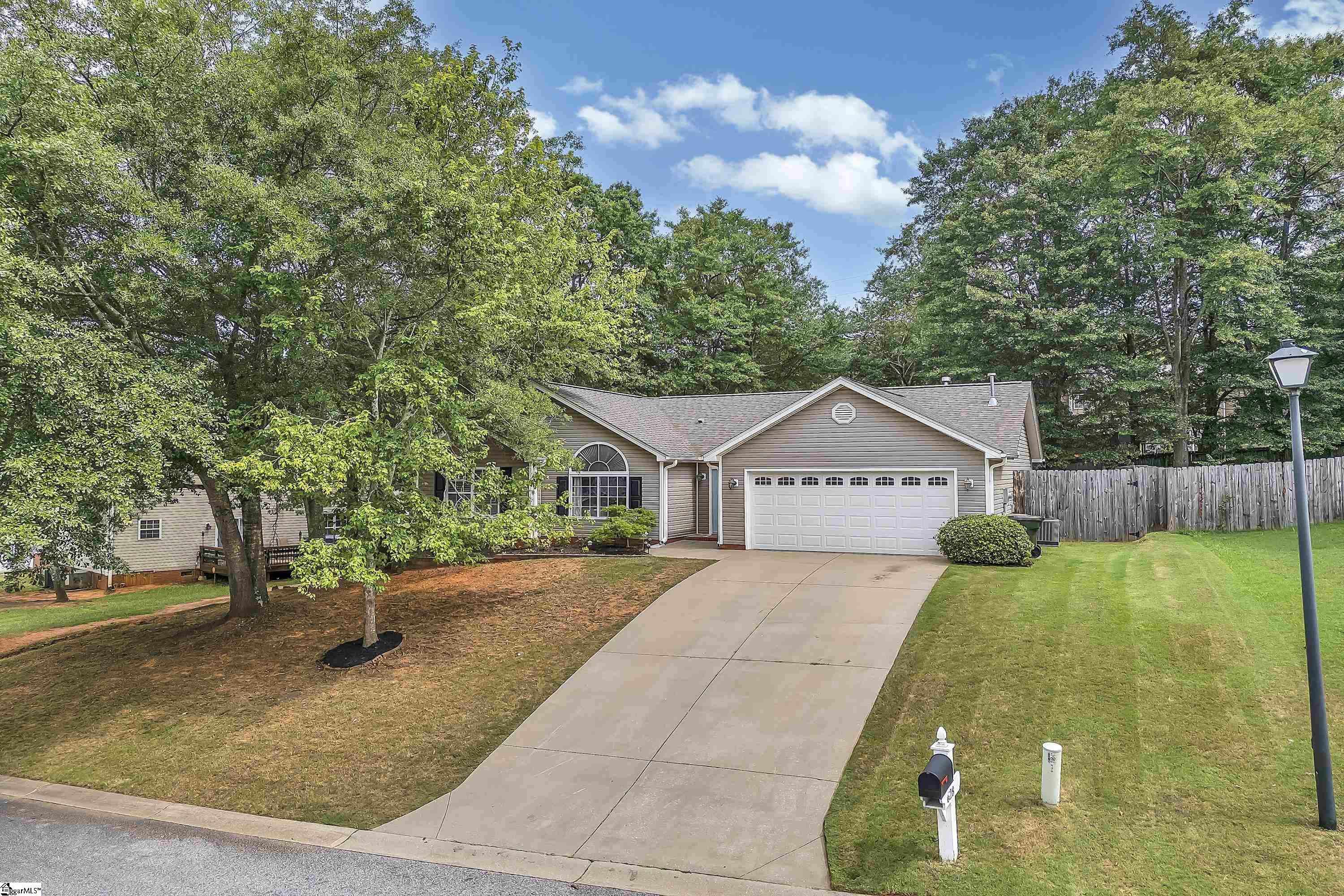 628 Geranium Lane