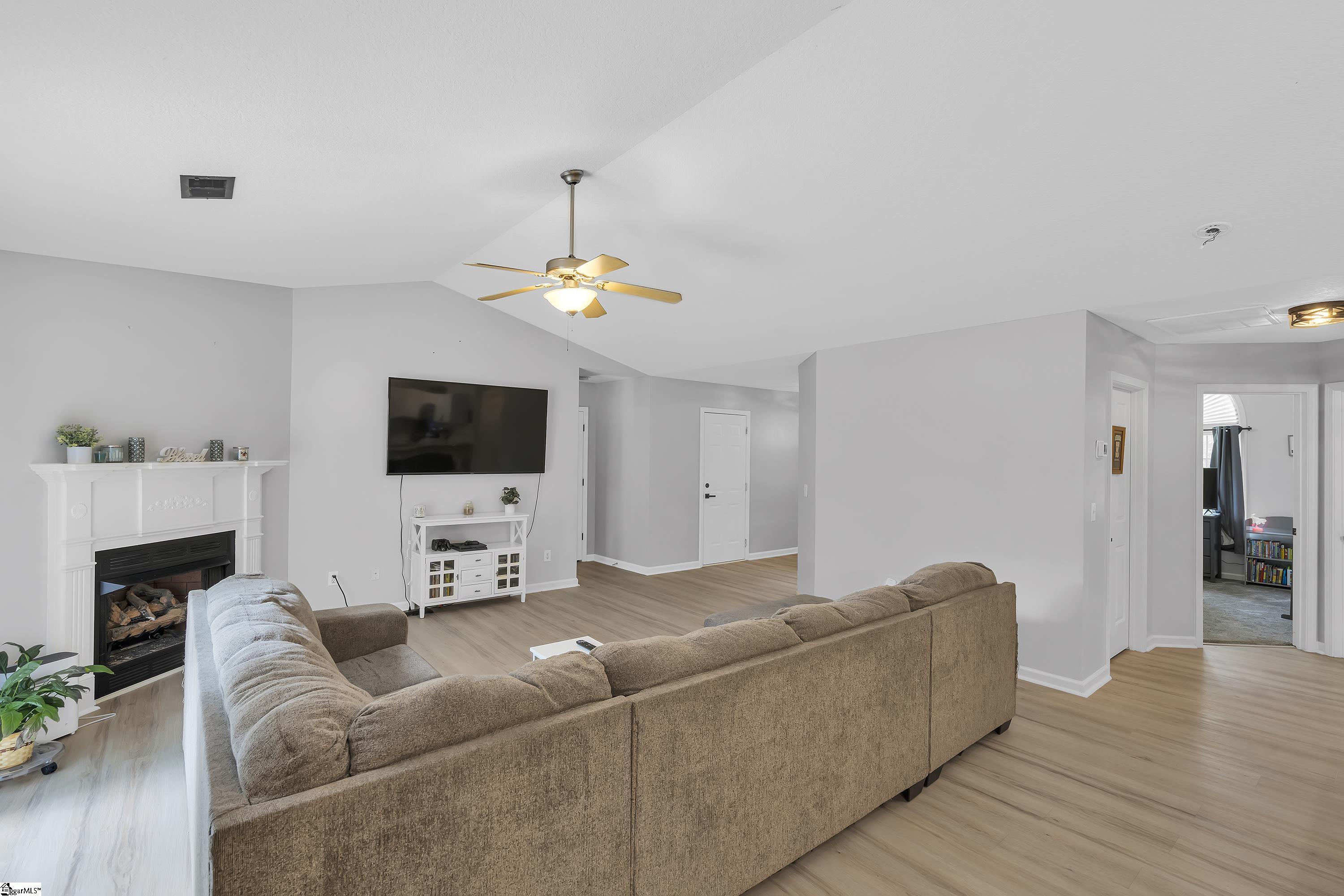 628 Geranium Lane