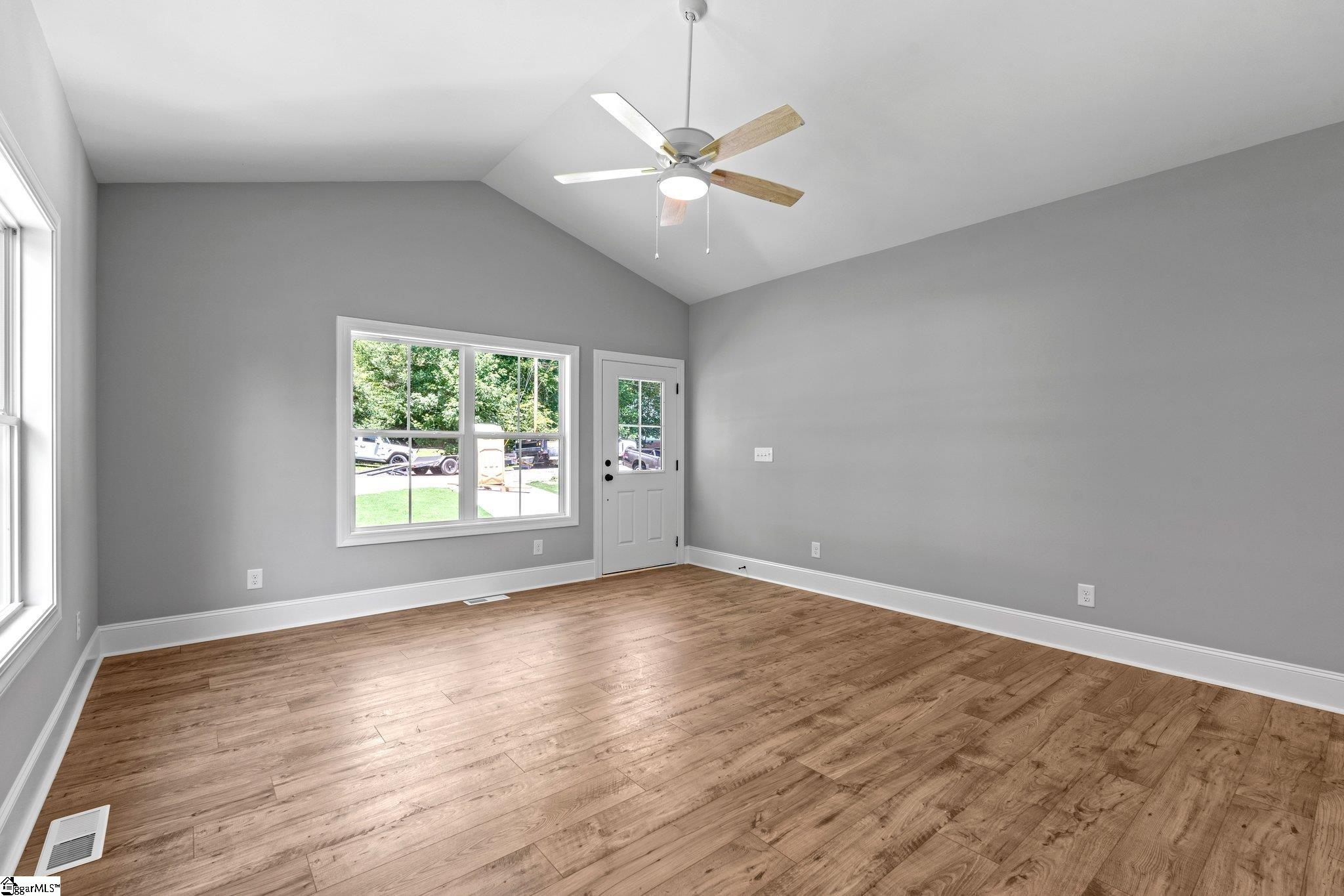 14 Boyce Springs Avenue