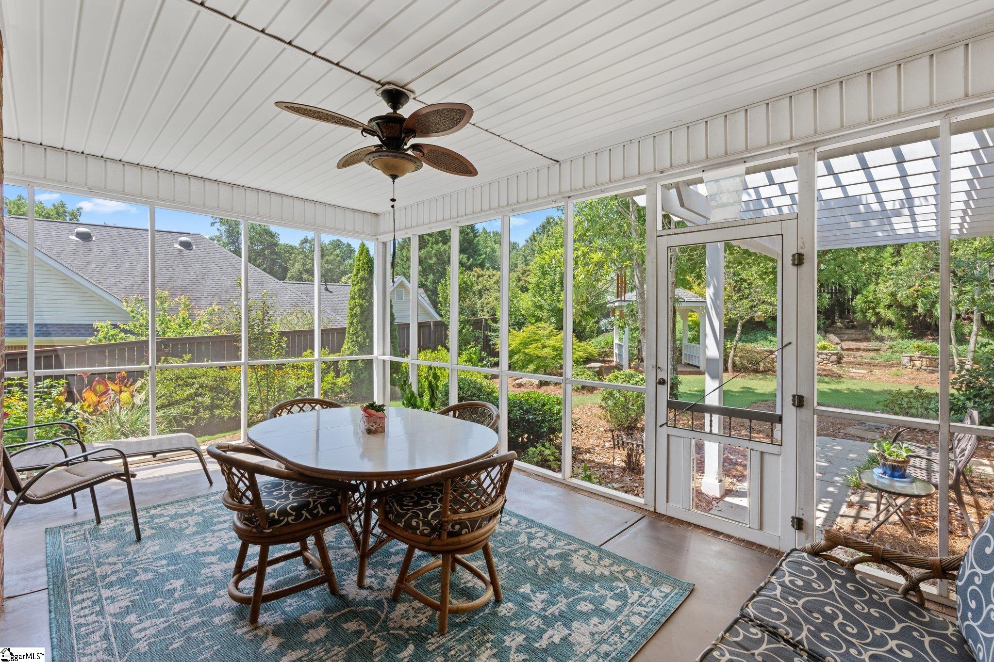 3 Glens Crossing Court