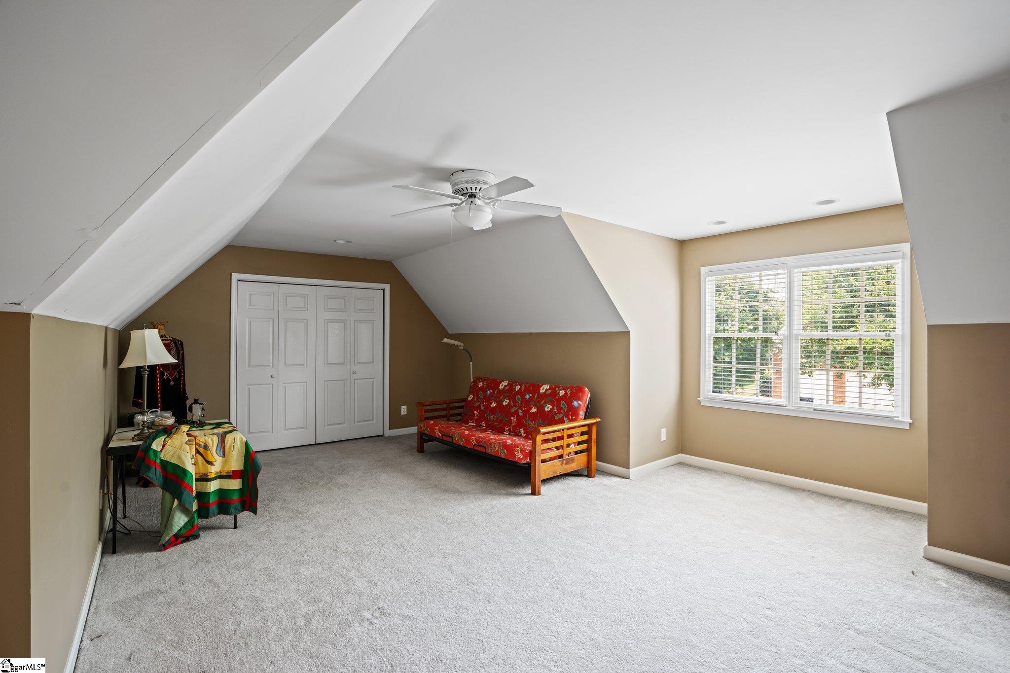 3 Glens Crossing Court