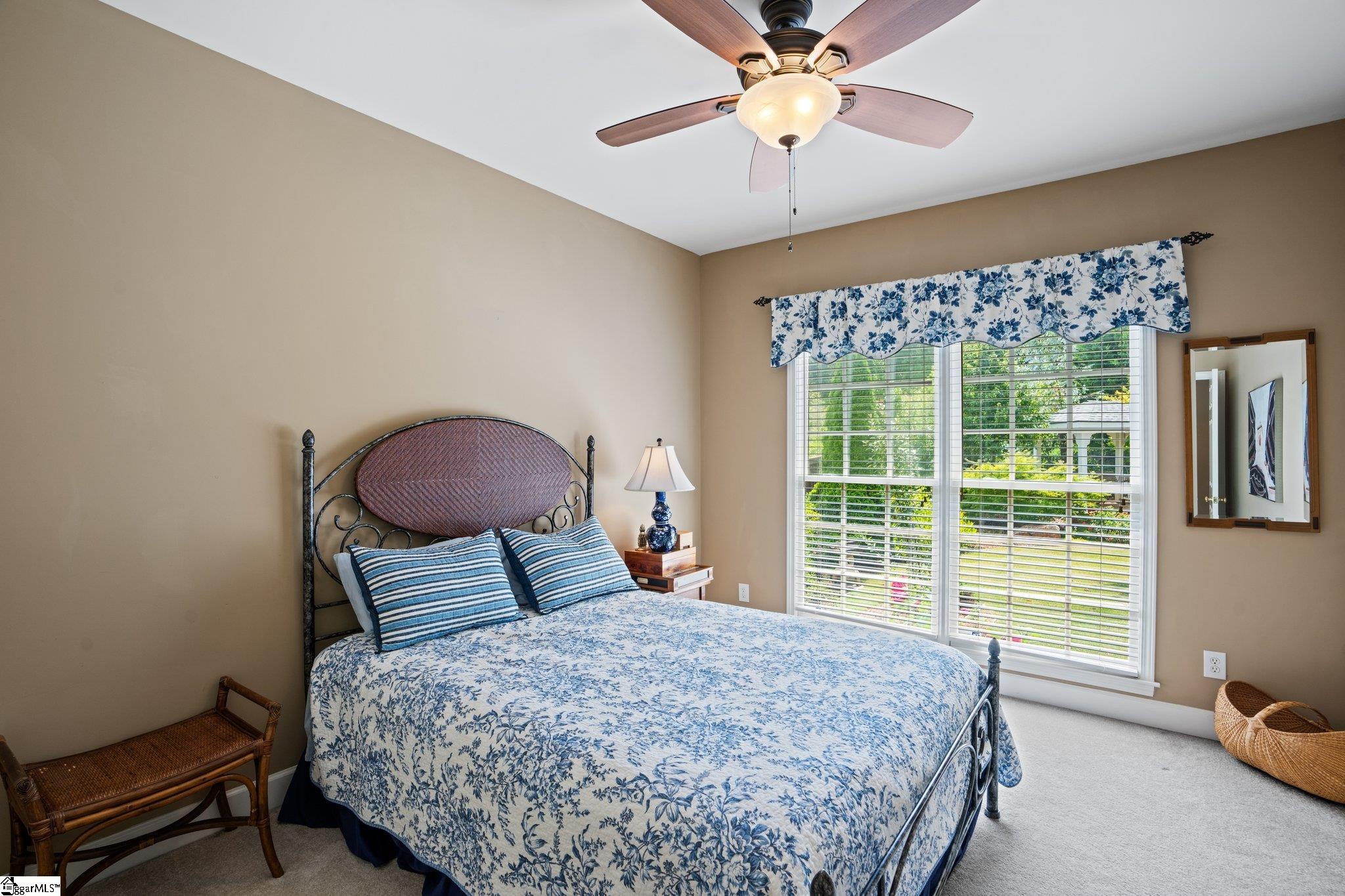 3 Glens Crossing Court