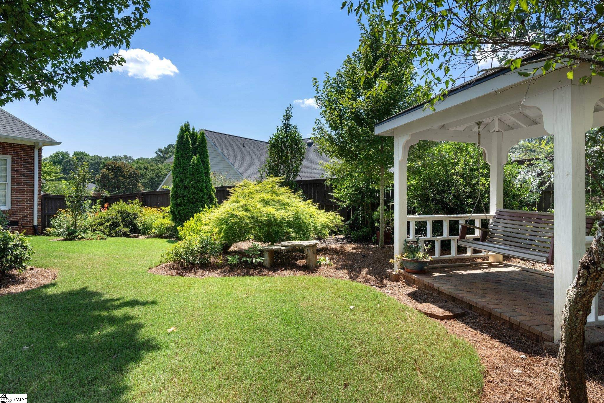 3 Glens Crossing Court