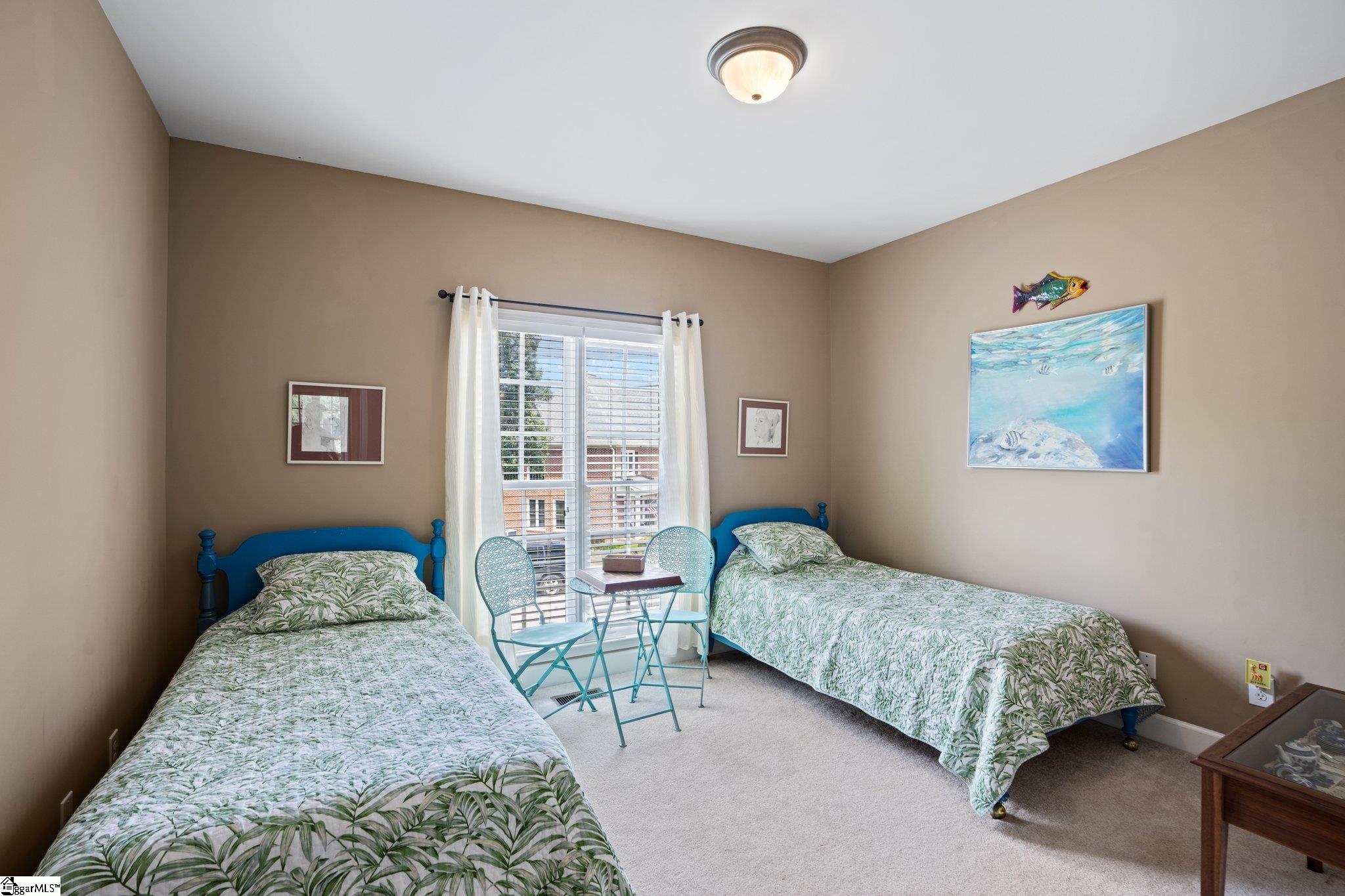 3 Glens Crossing Court