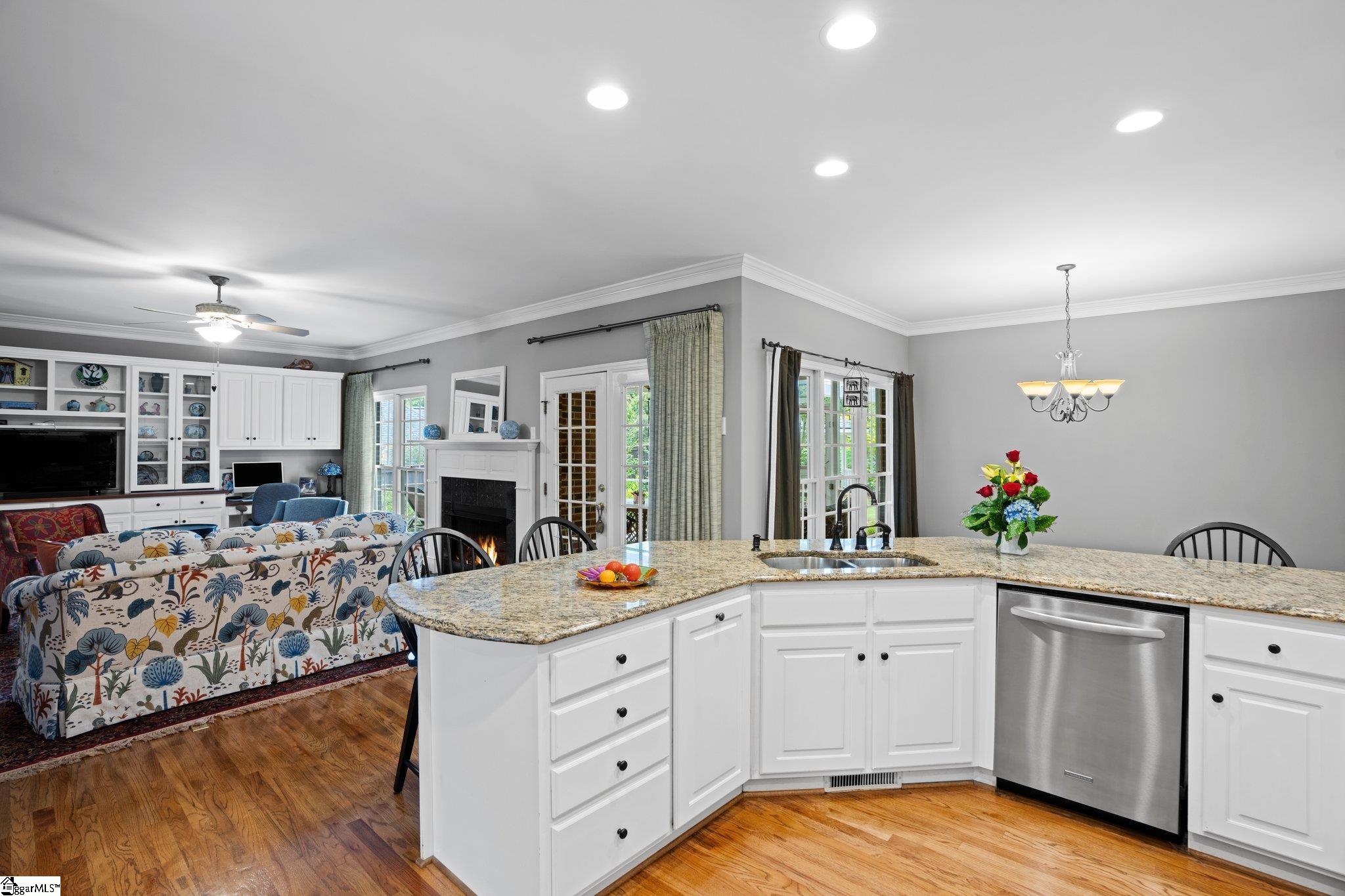 3 Glens Crossing Court