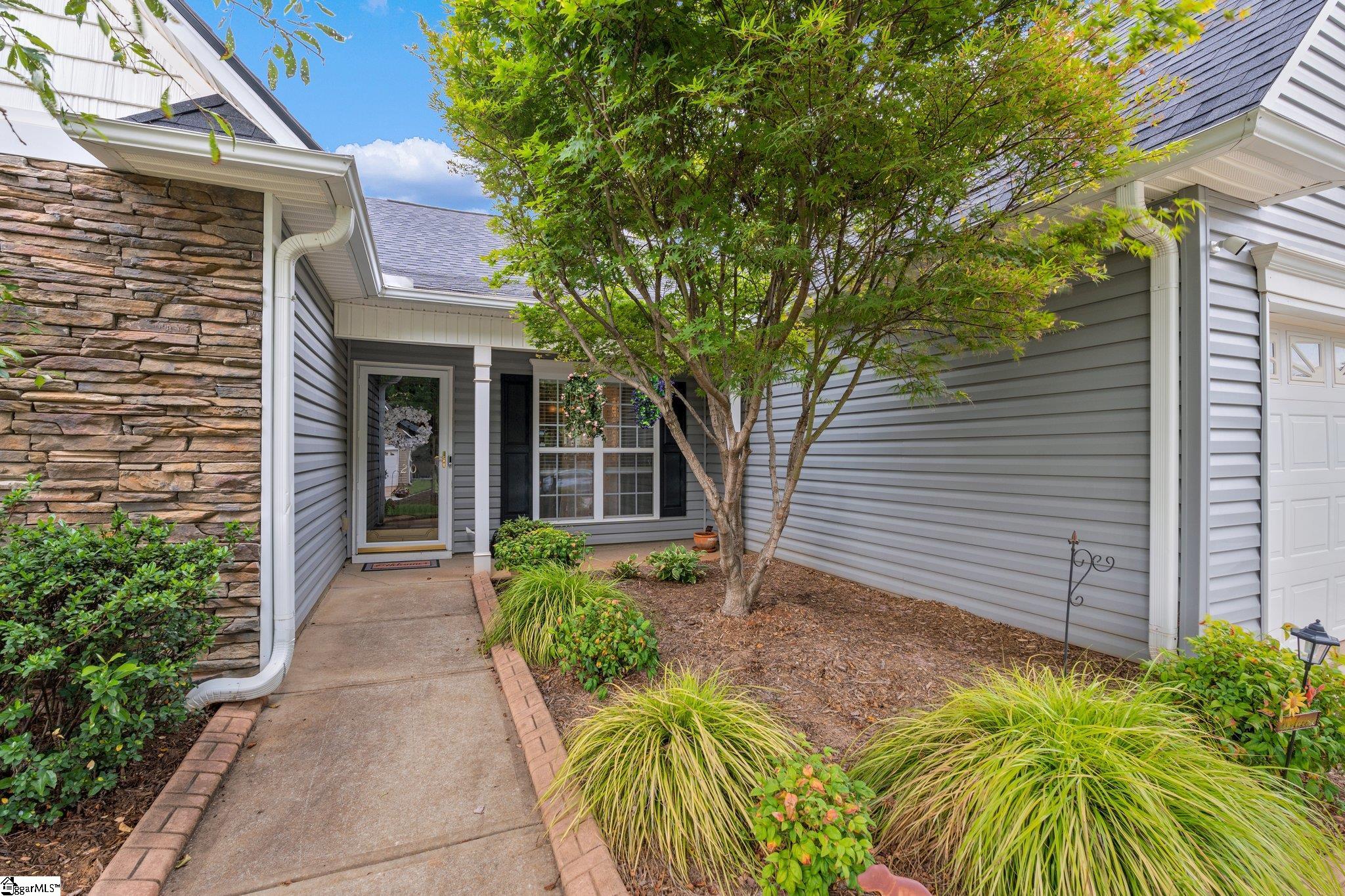 120 Saint Johns Street