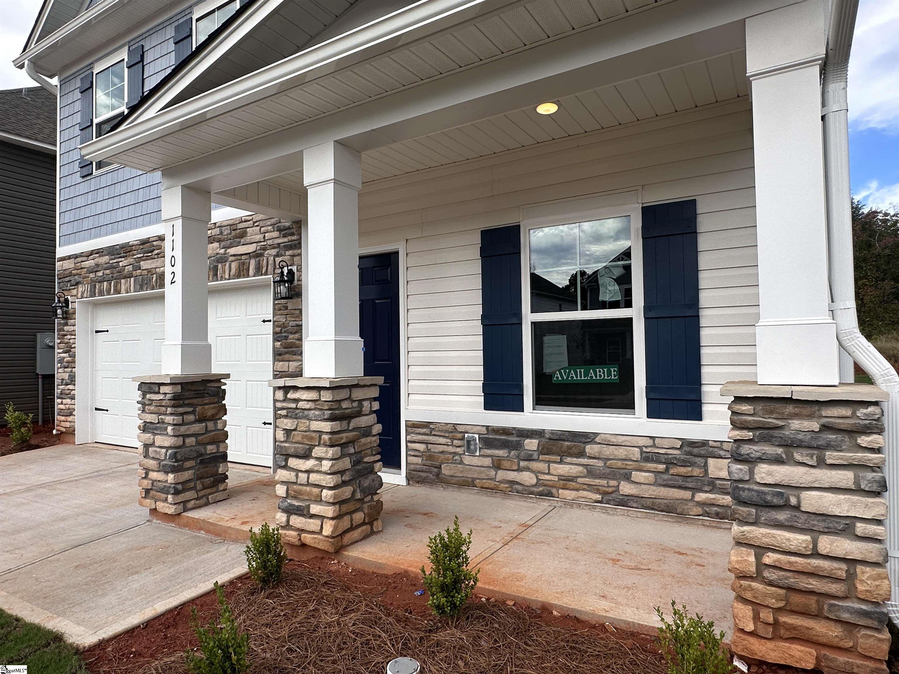 1102 Silverbend Trail