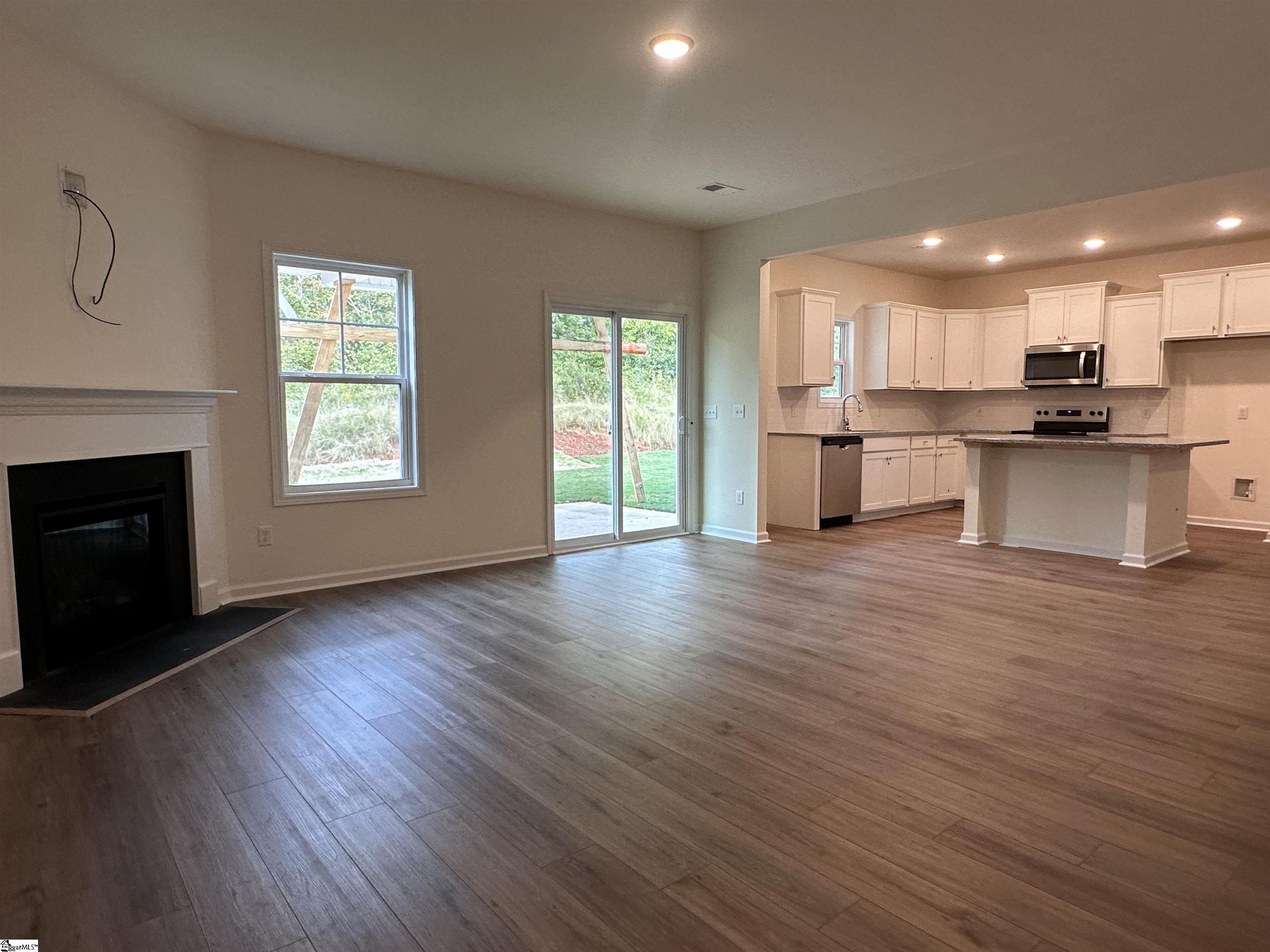 1102 Silverbend Trail