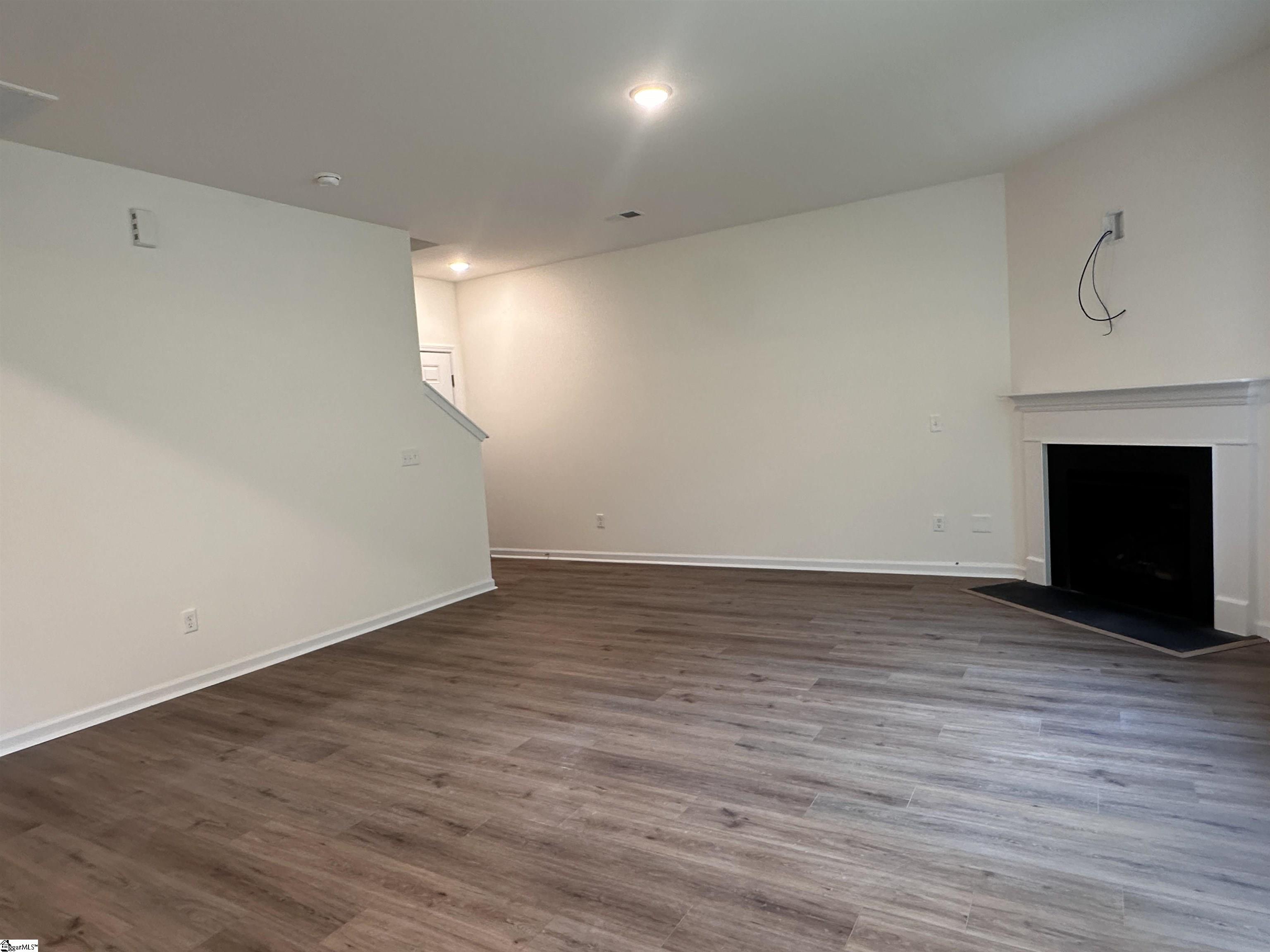 1102 Silverbend Trail