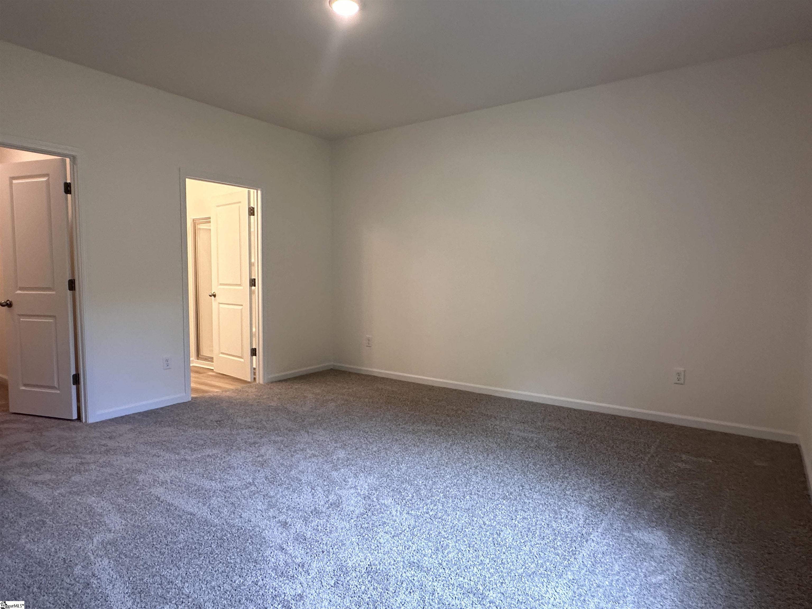 1098 Silverbend Trail