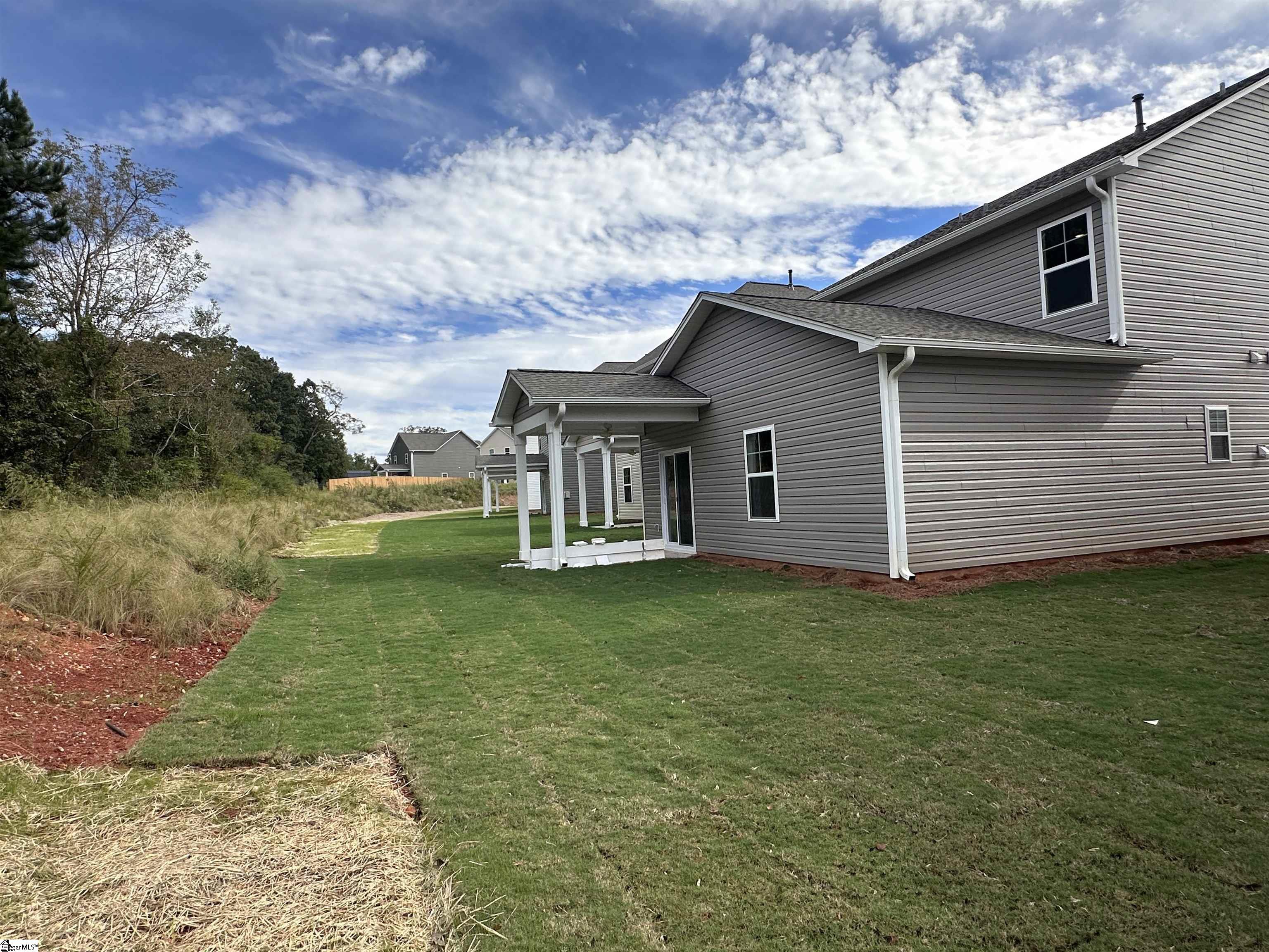 1098 Silverbend Trail