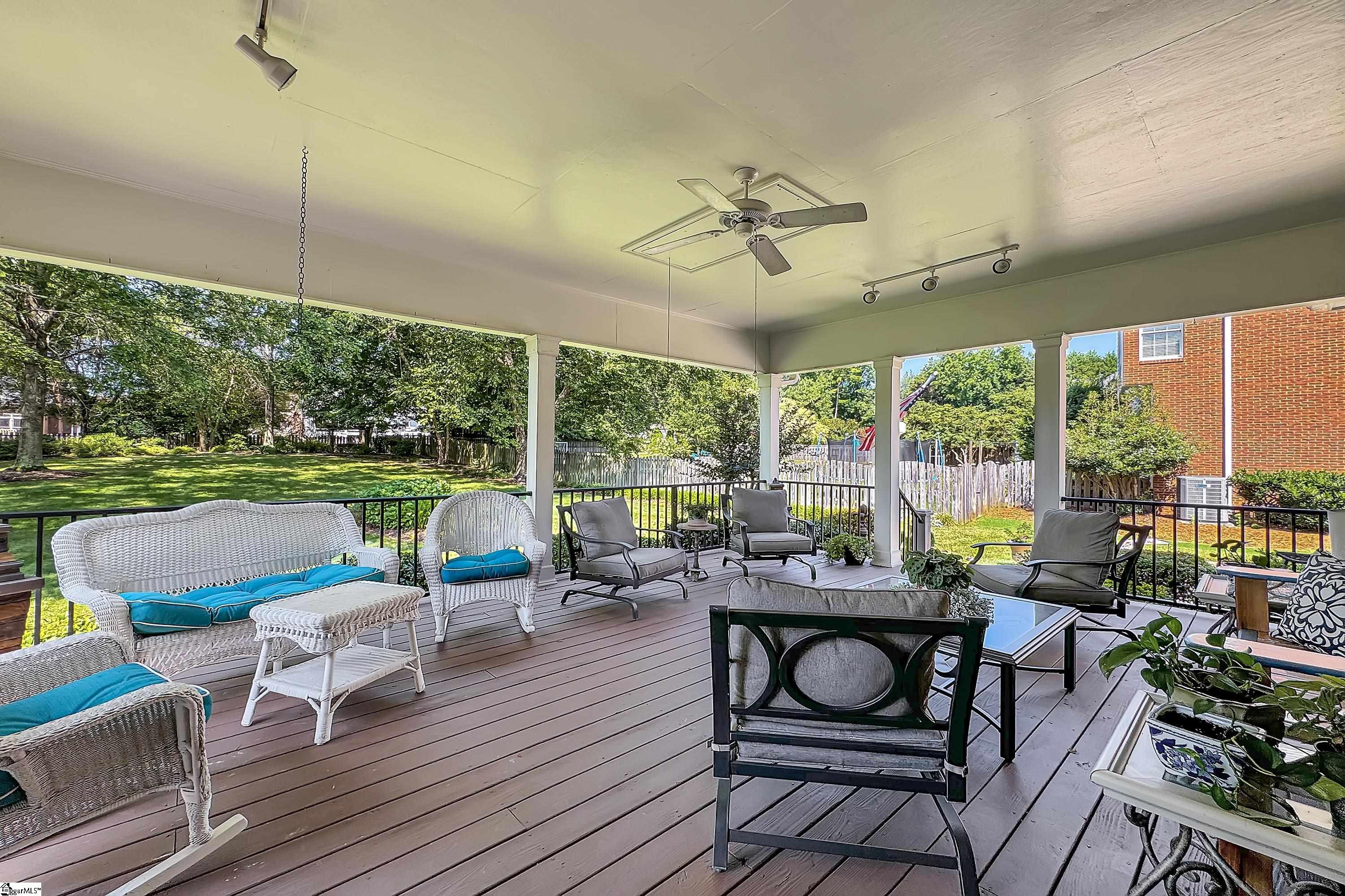 332 English Oak Road