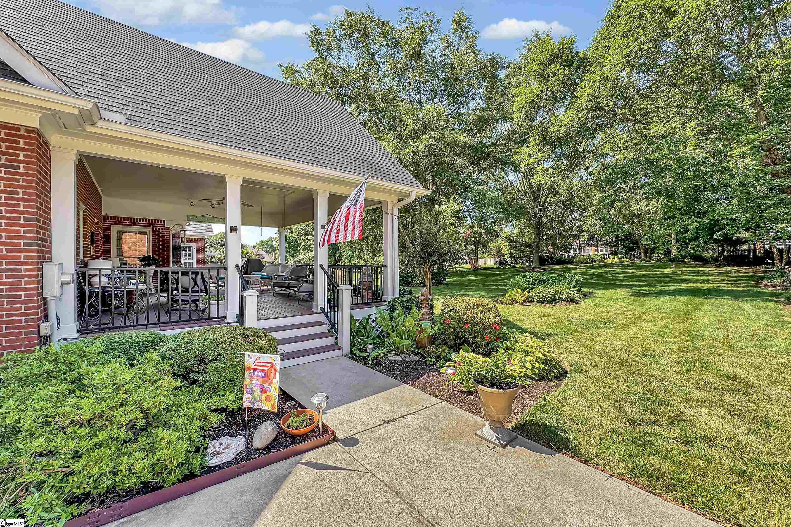 332 English Oak Road