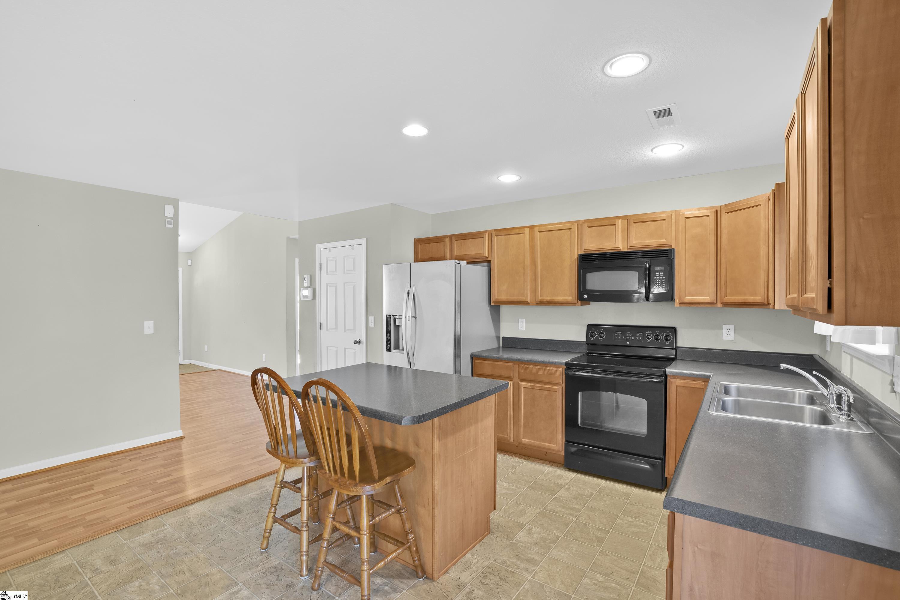 102 Sturgeon Bay Drive