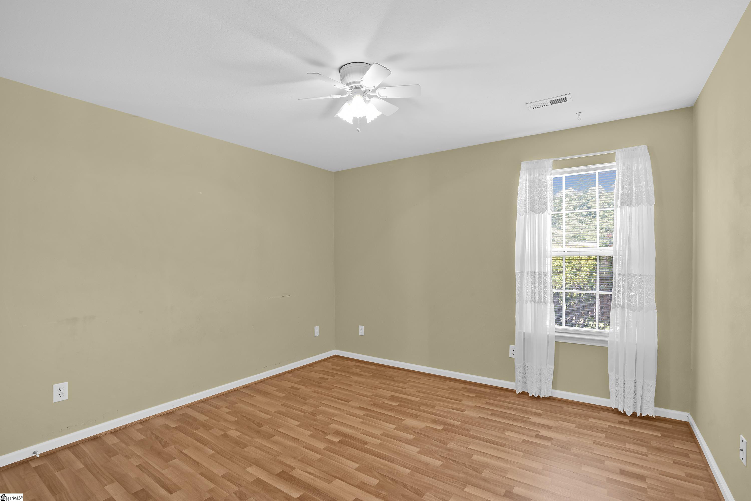 102 Sturgeon Bay Drive