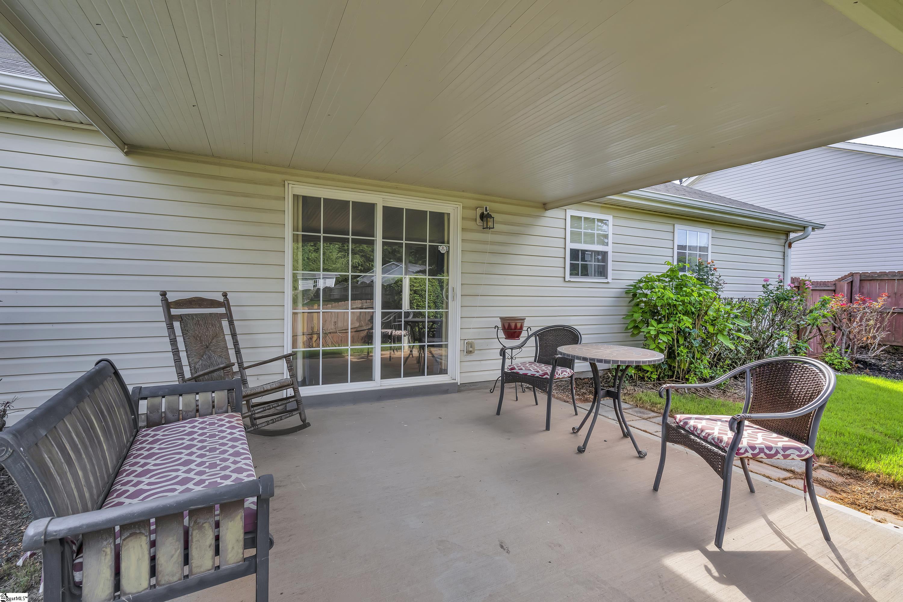 102 Sturgeon Bay Drive