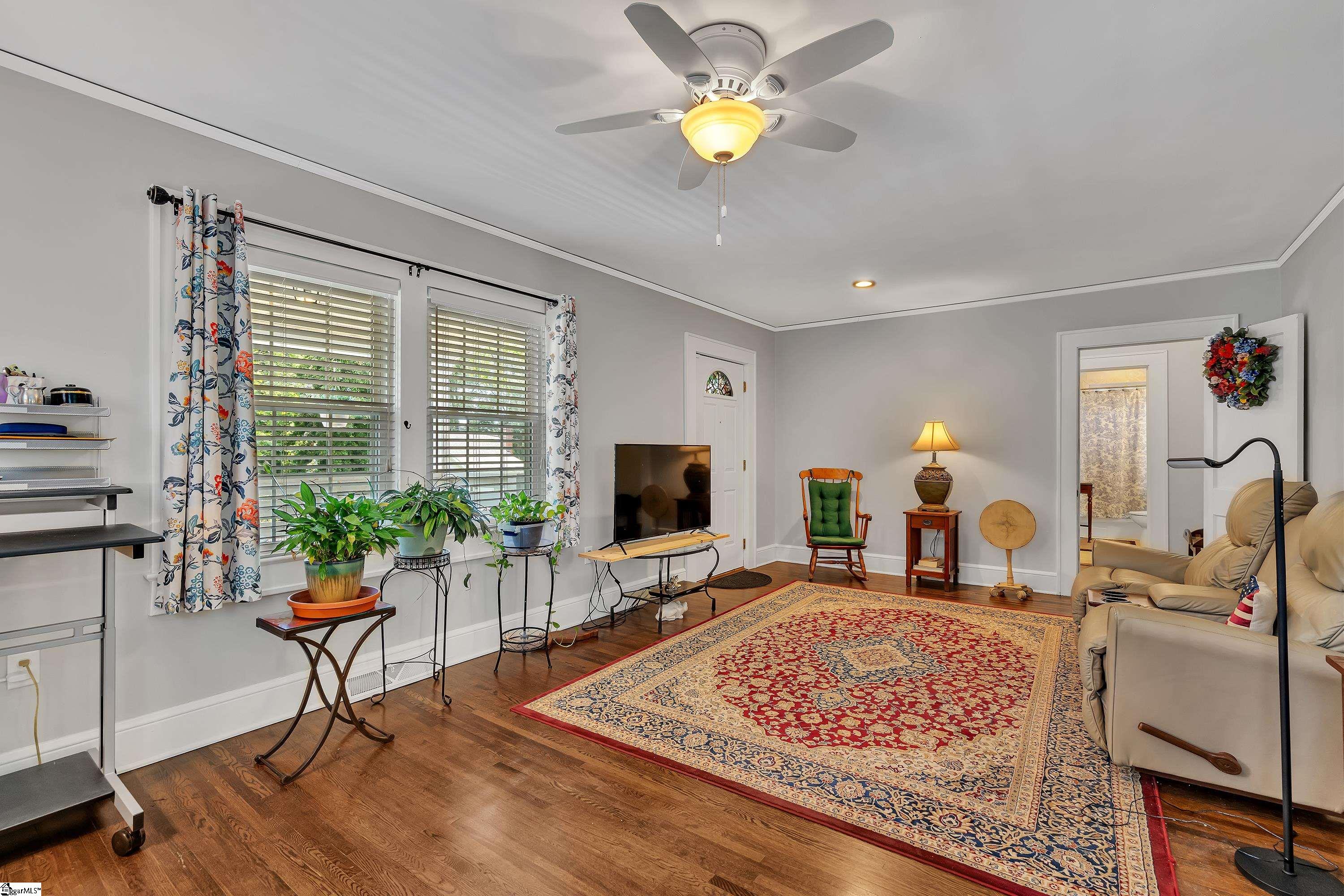 114 Glassy Mountain Street