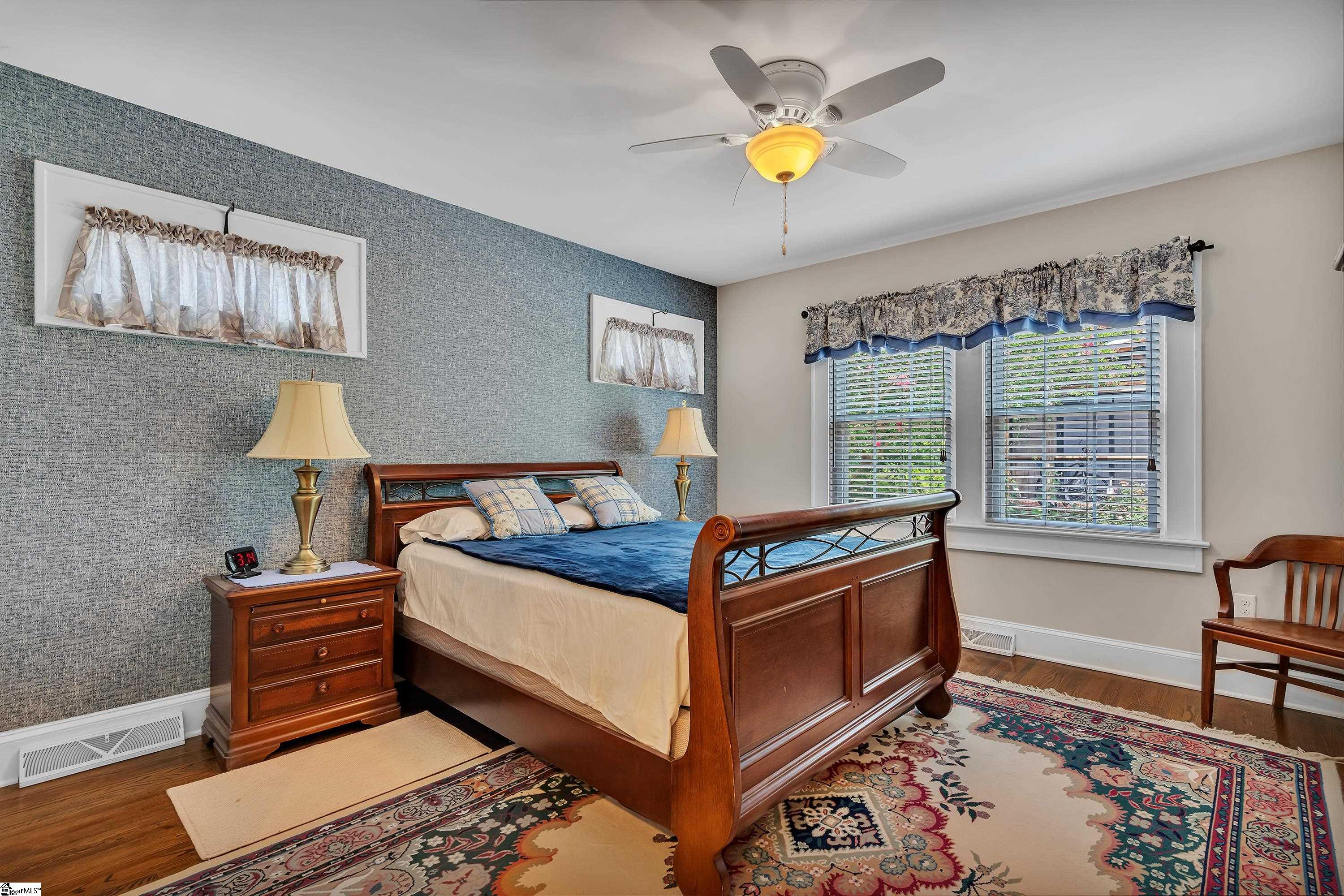 114 Glassy Mountain Street