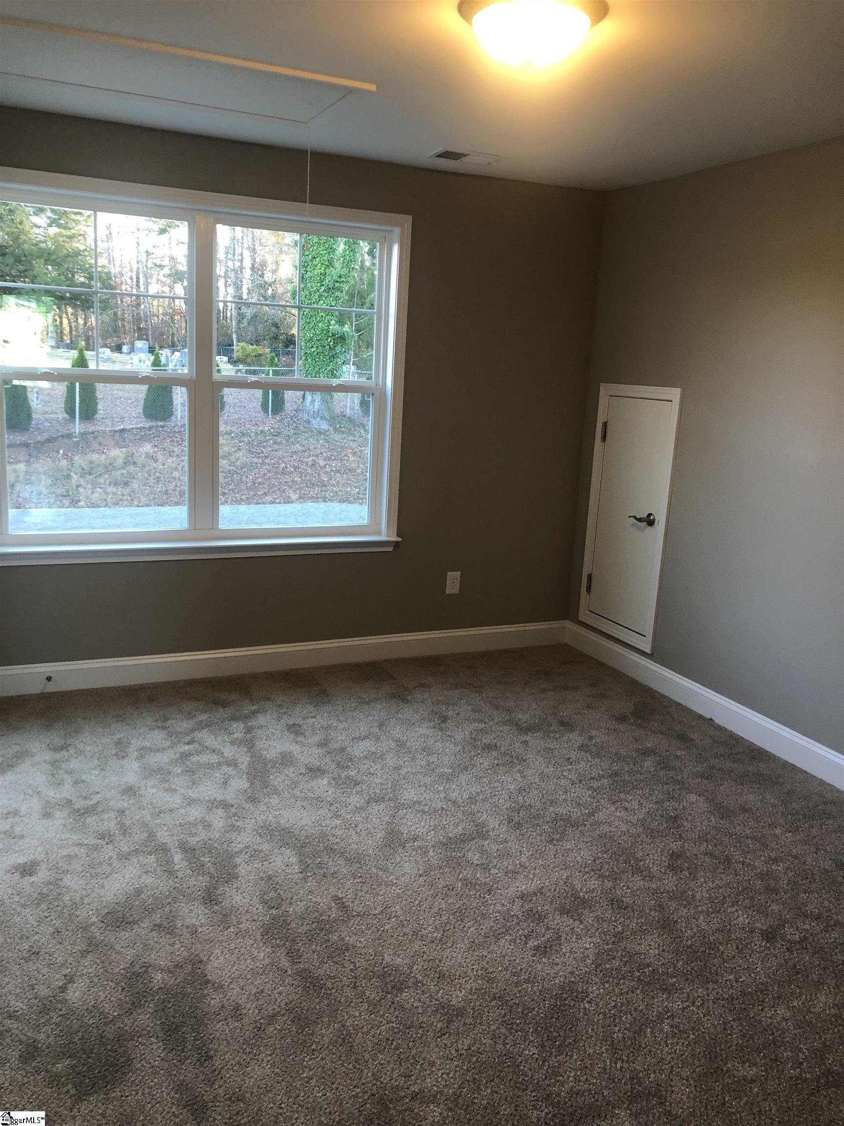 12 Cottage Knoll Circle