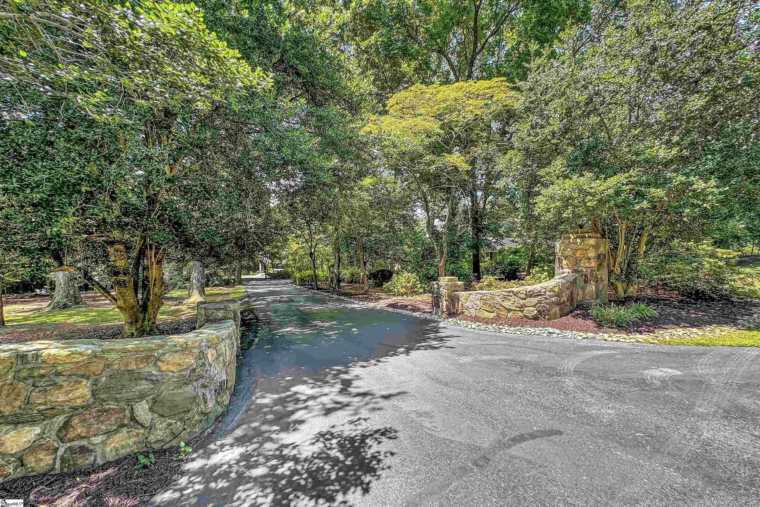 109 Mountain View Drive