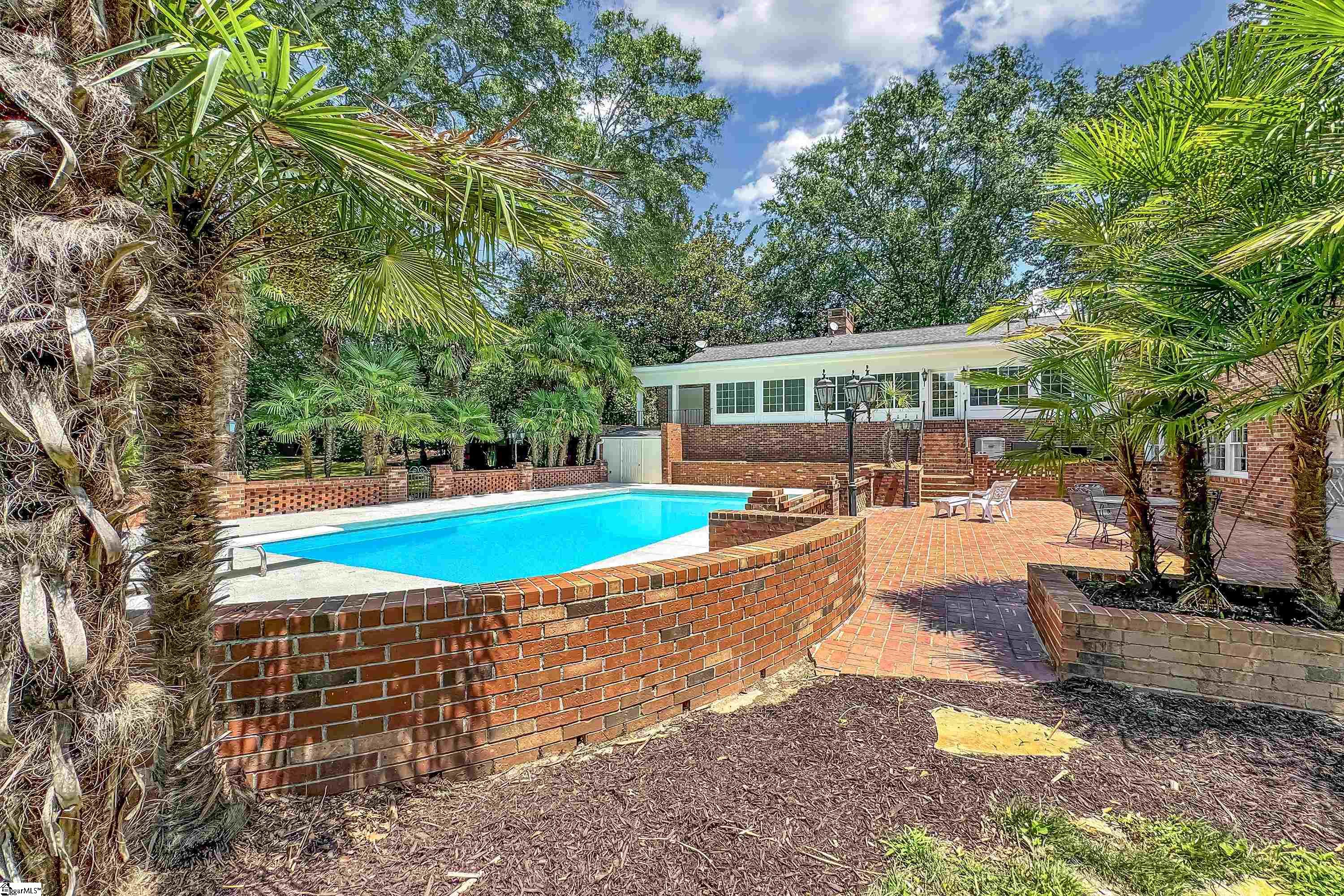 109 Mountain View Drive