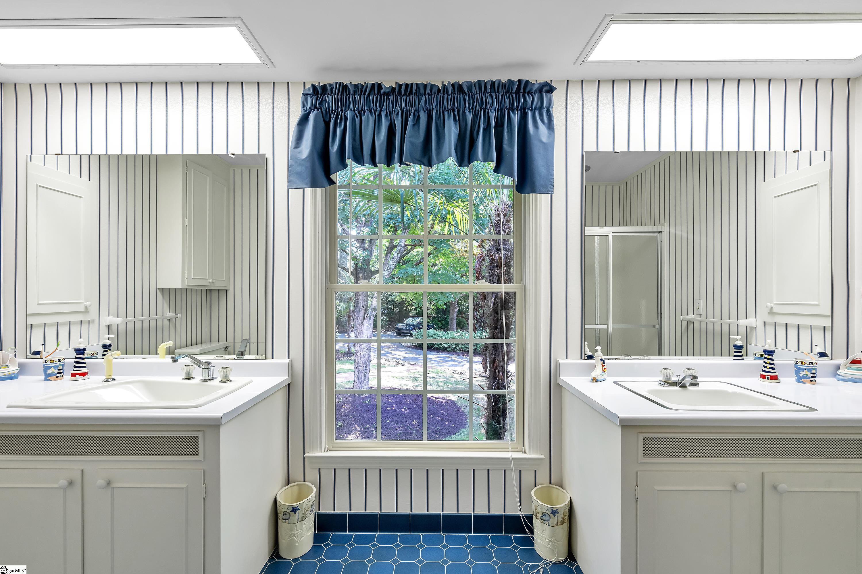 109 Mountain View Drive