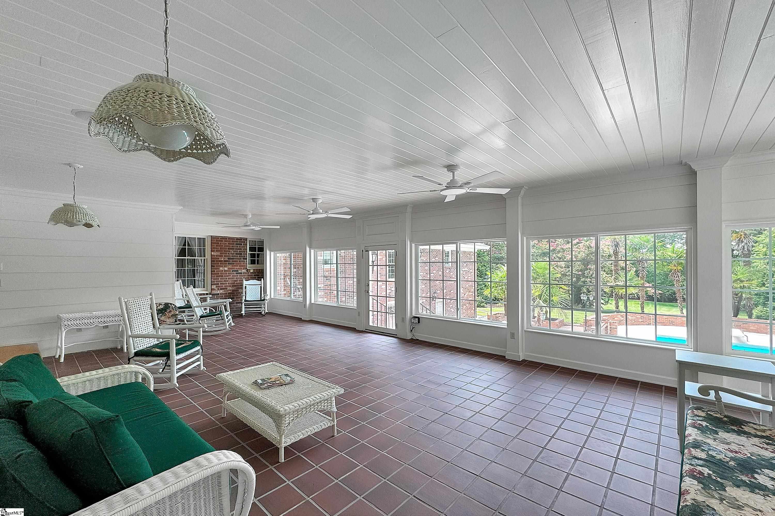 109 Mountain View Drive