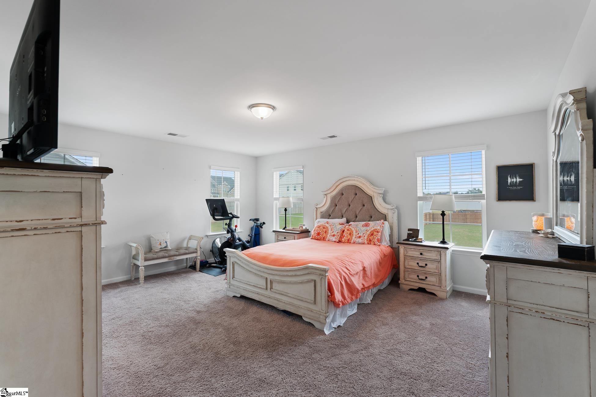 505 S Oak Crest Drive