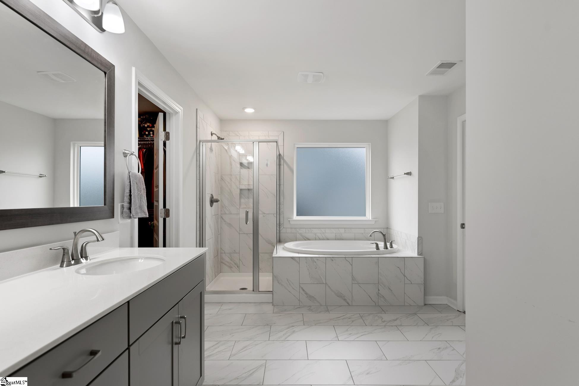 505 S Oak Crest Drive