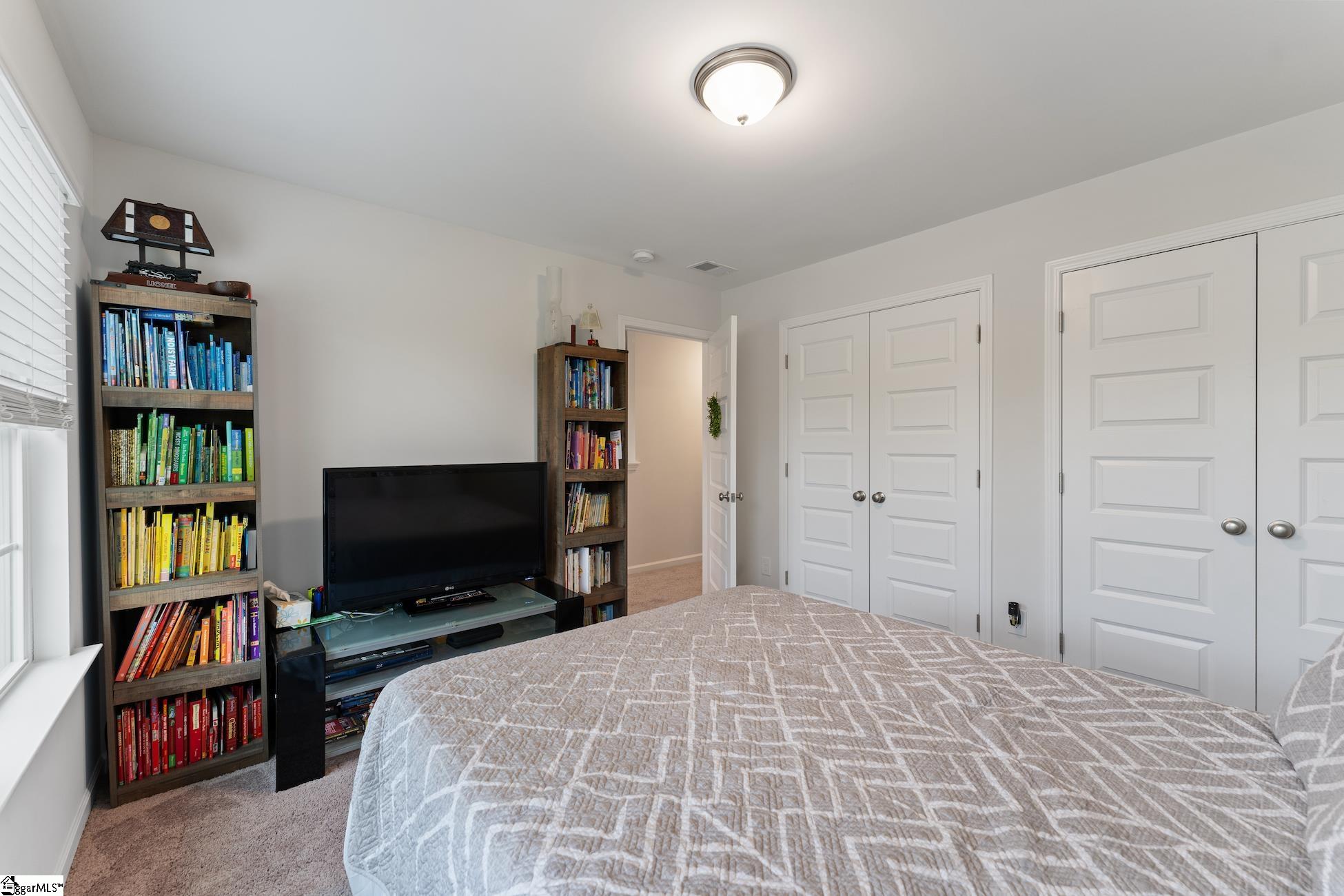 505 S Oak Crest Drive