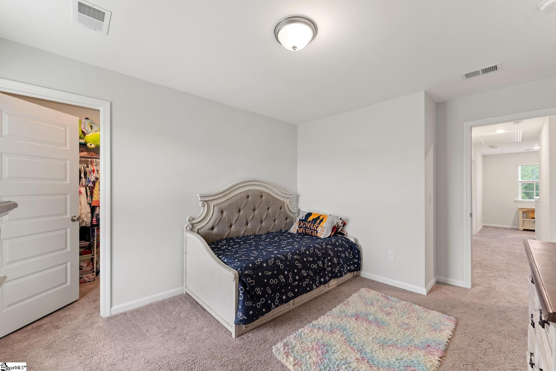 505 S Oak Crest Drive