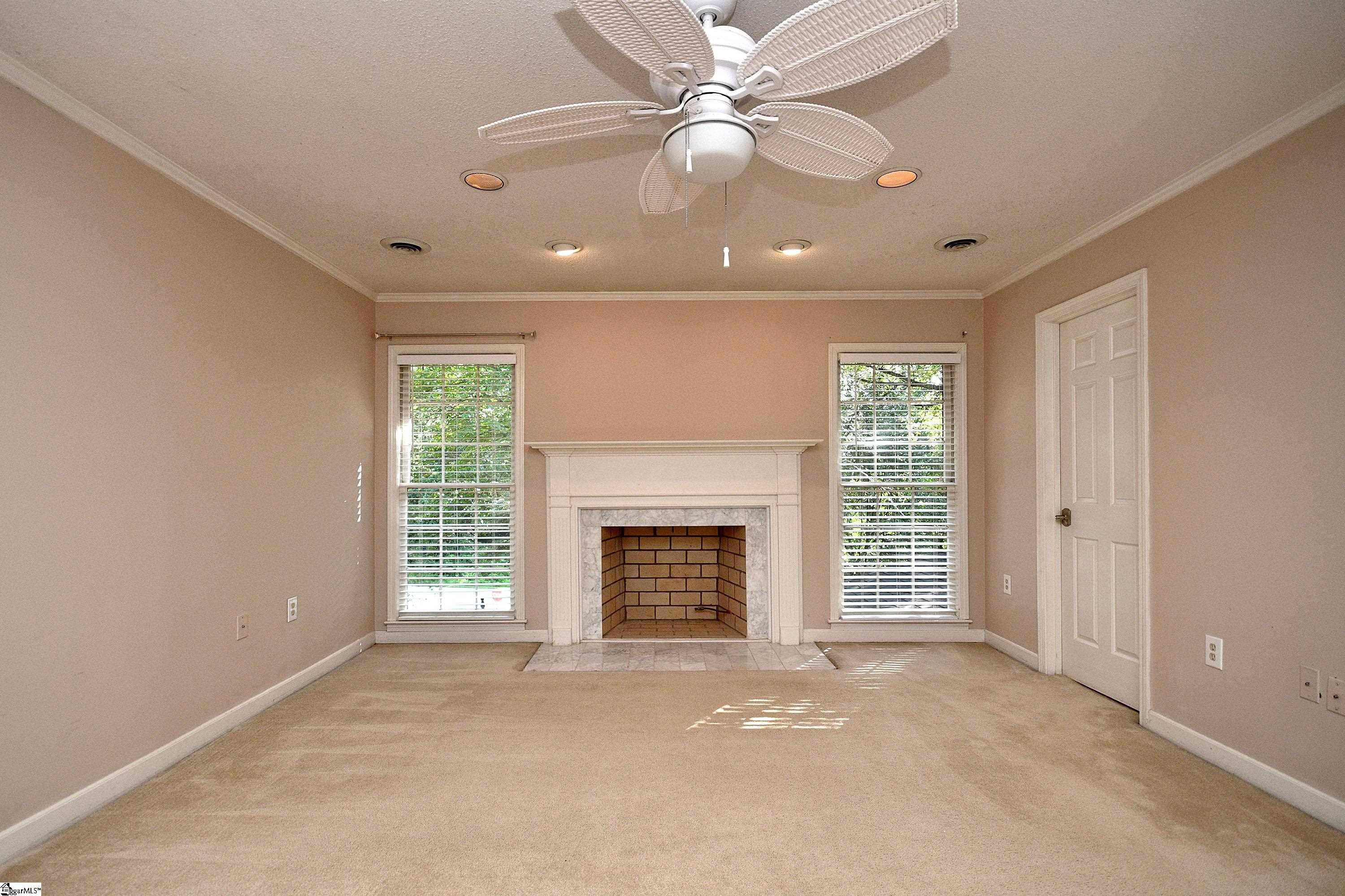 201 S Lady Slipper Lane