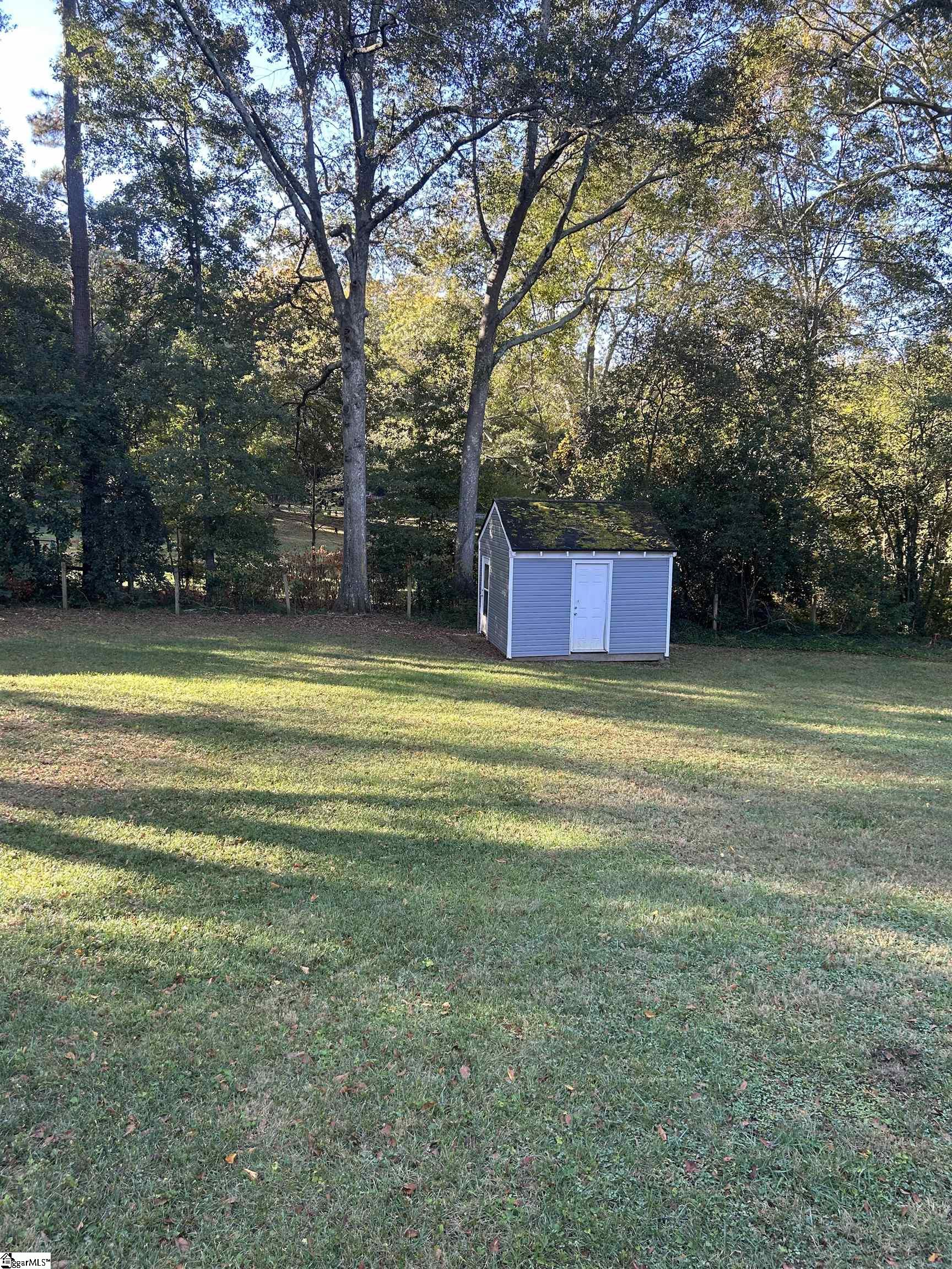 106 Long Hill Street