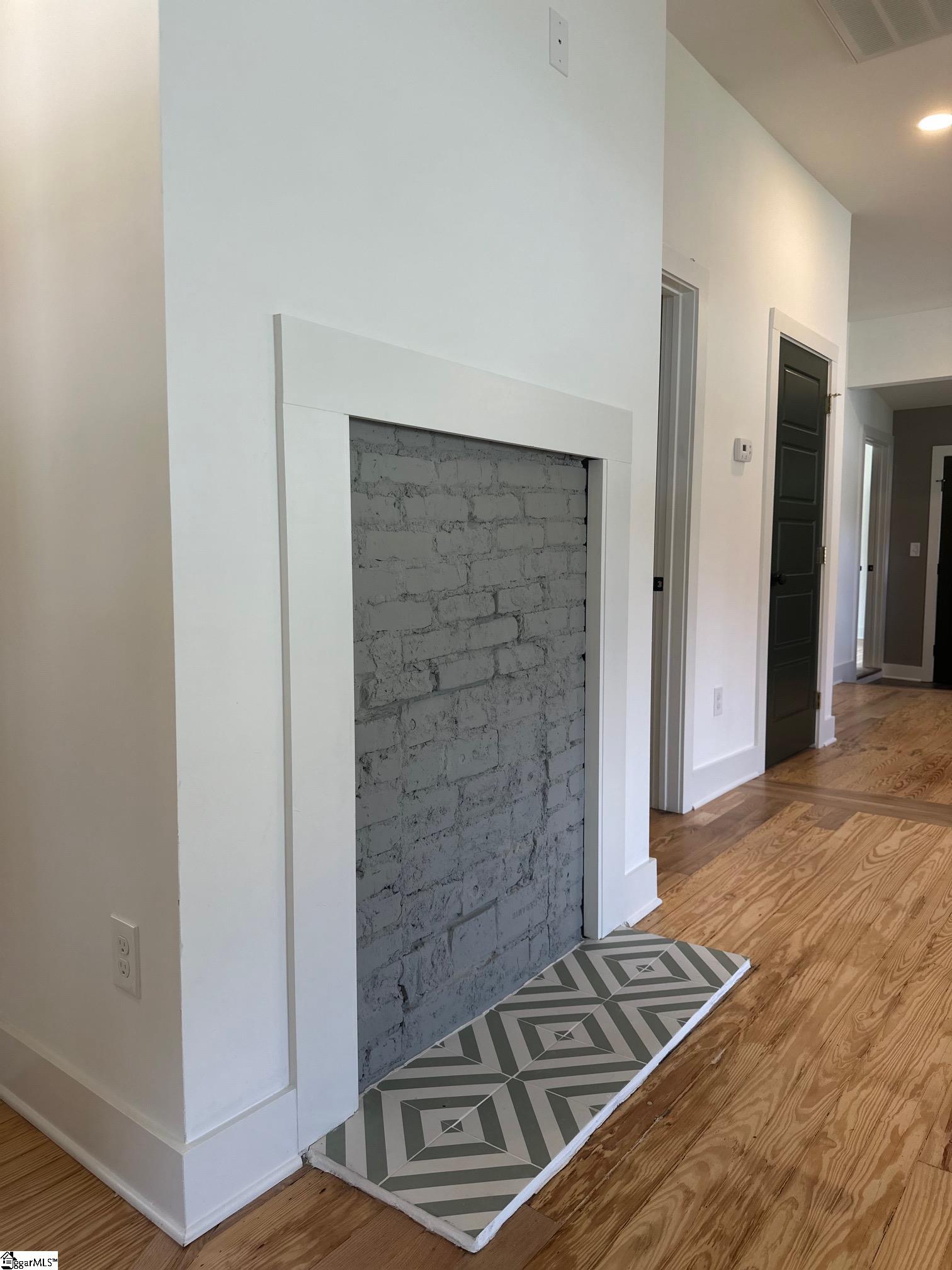 5 Furman Street