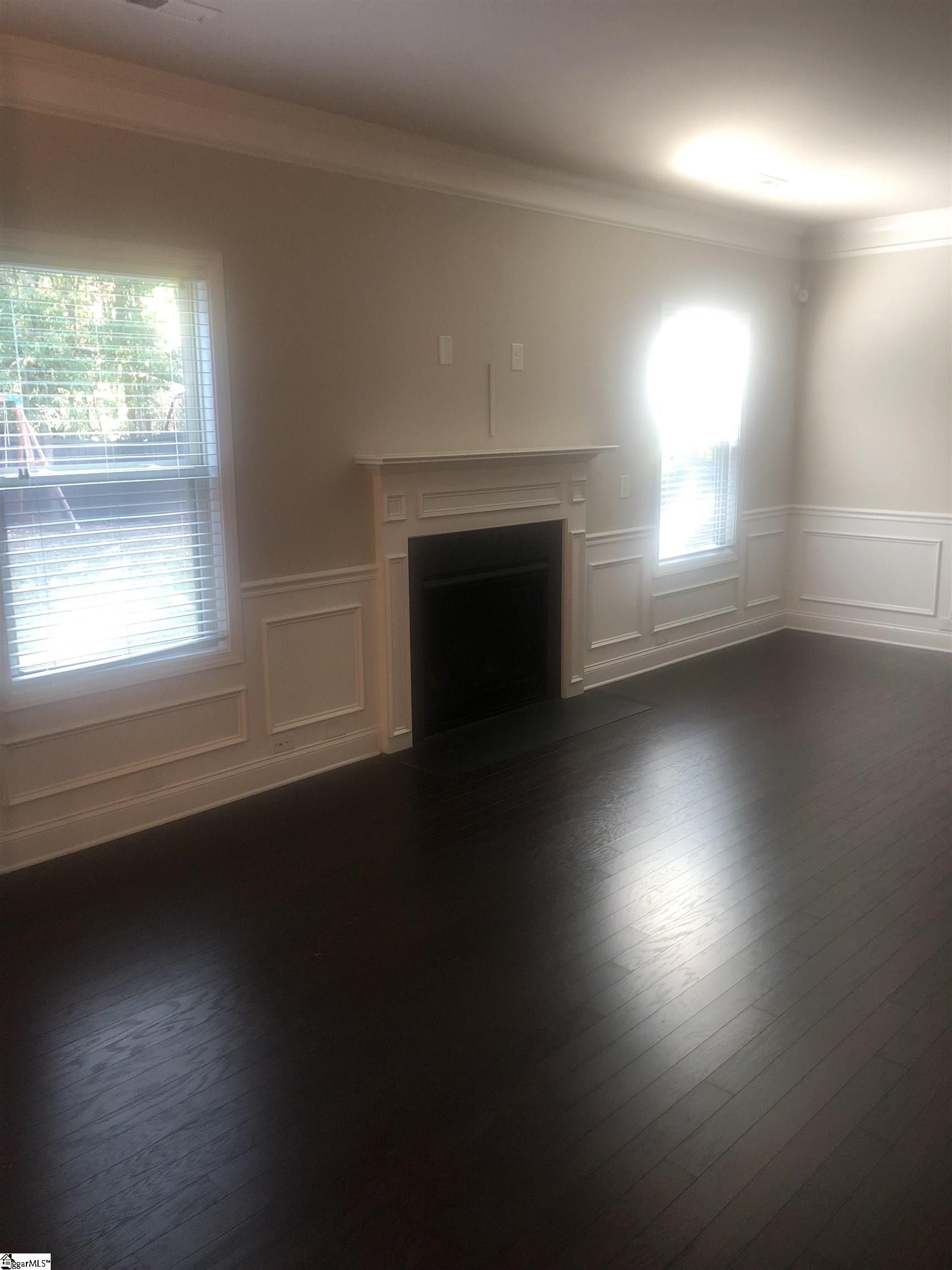 215 Peters Glenn Court