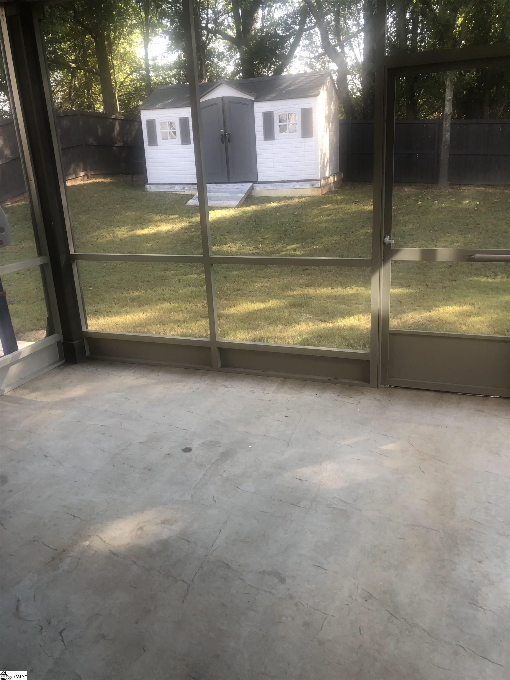 215 Peters Glenn Court