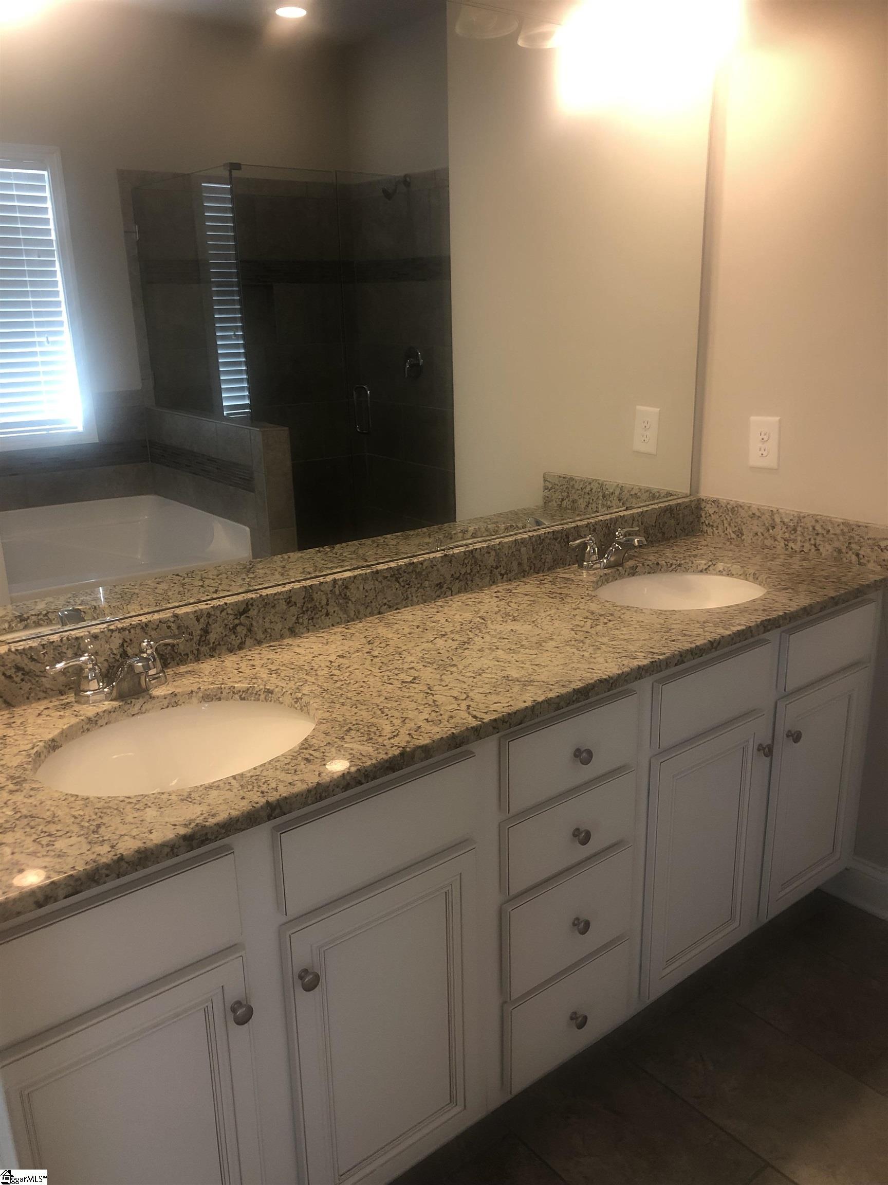 215 Peters Glenn Court