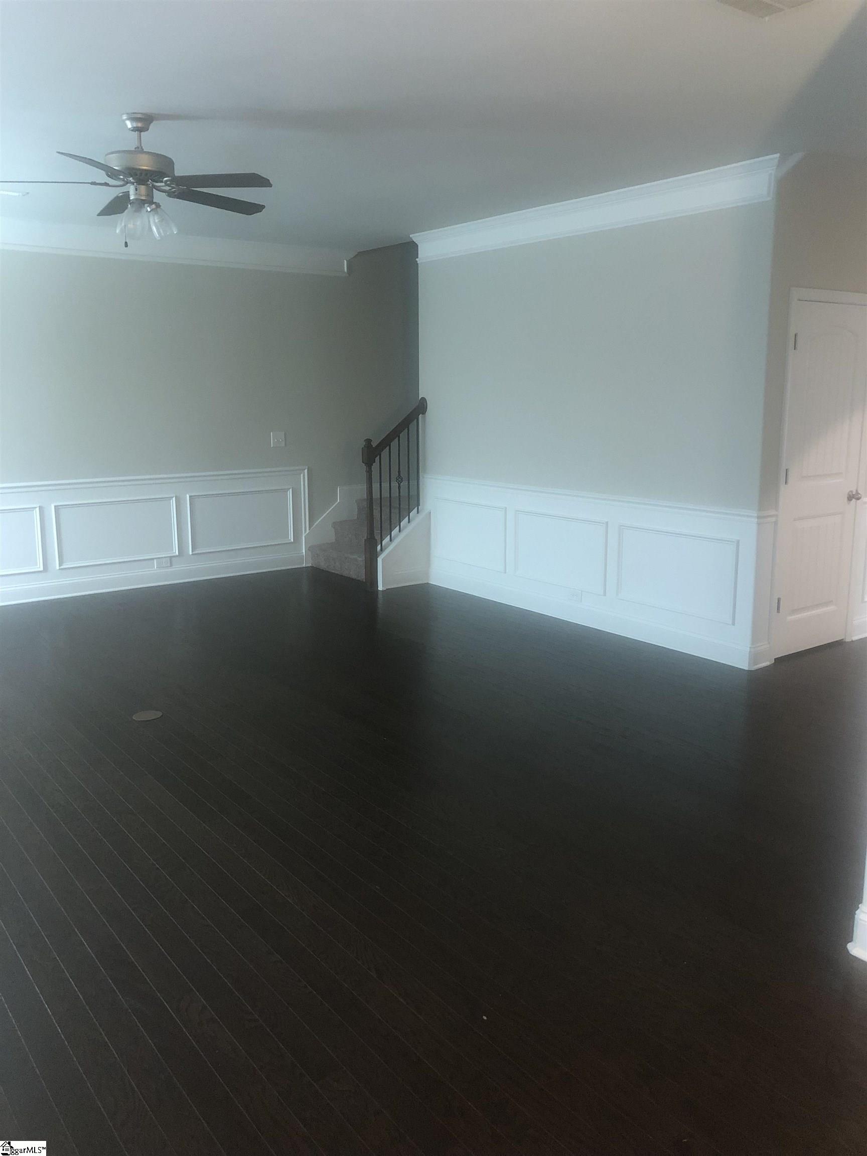 215 Peters Glenn Court