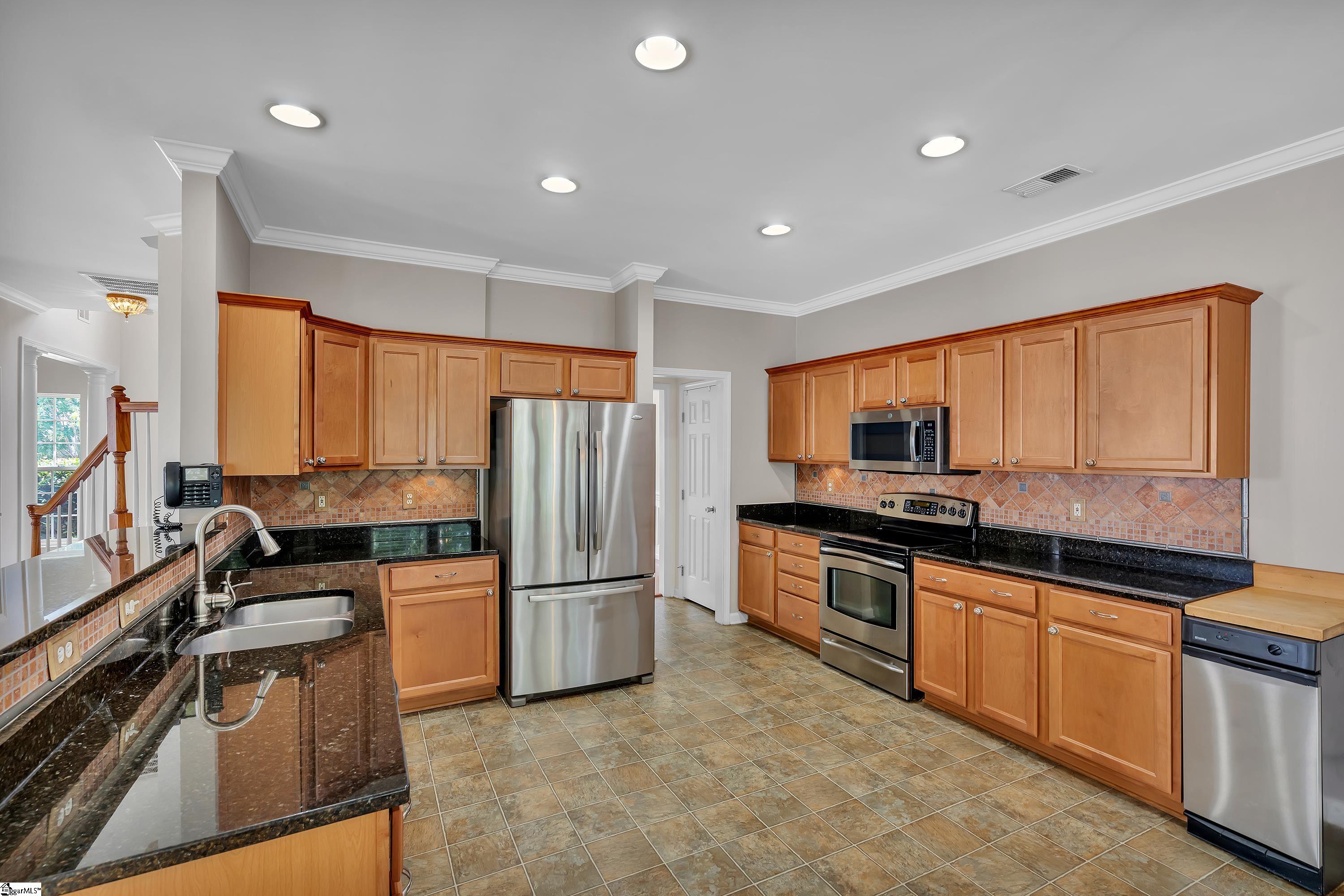 18 Meadow Rose Drive