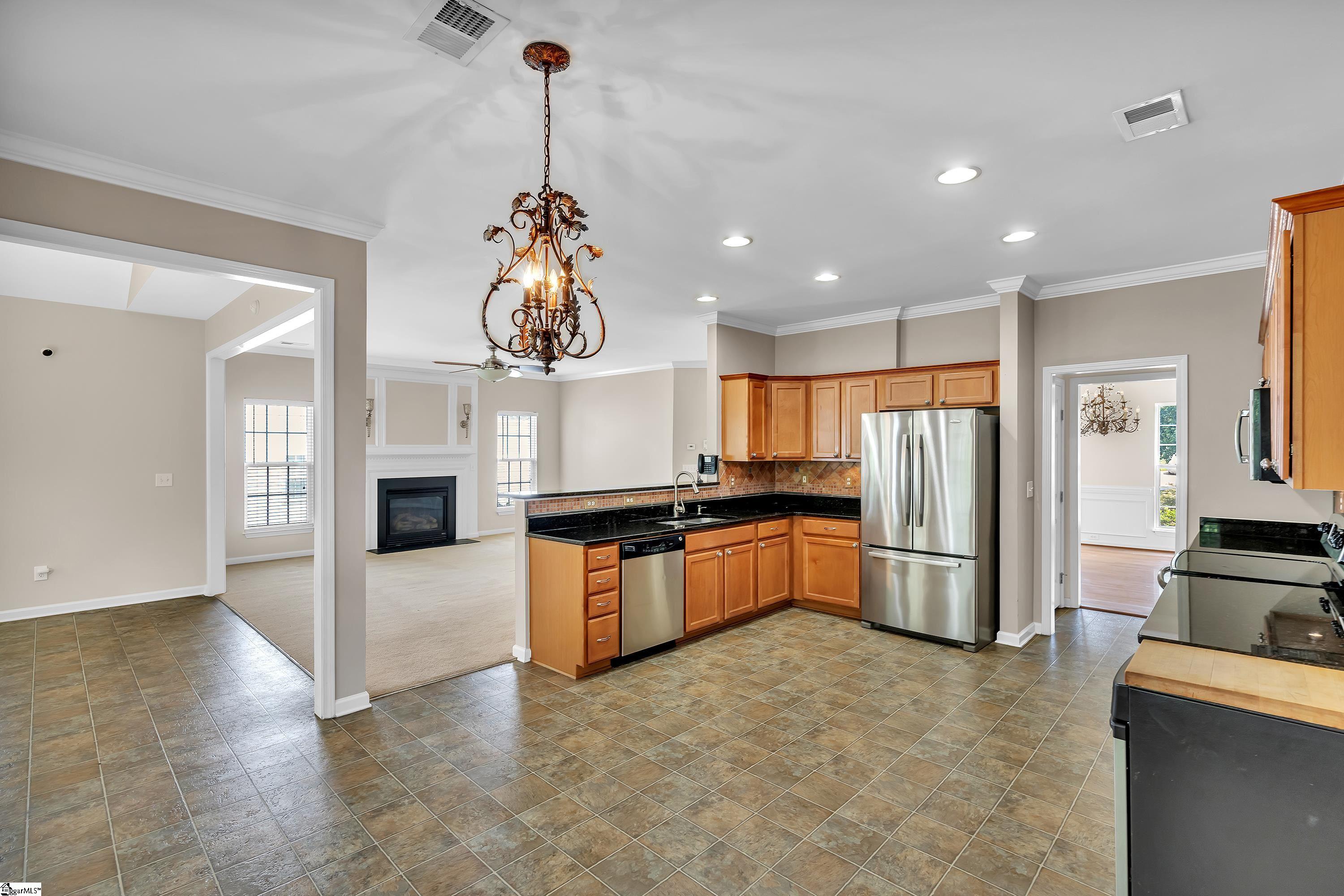 18 Meadow Rose Drive