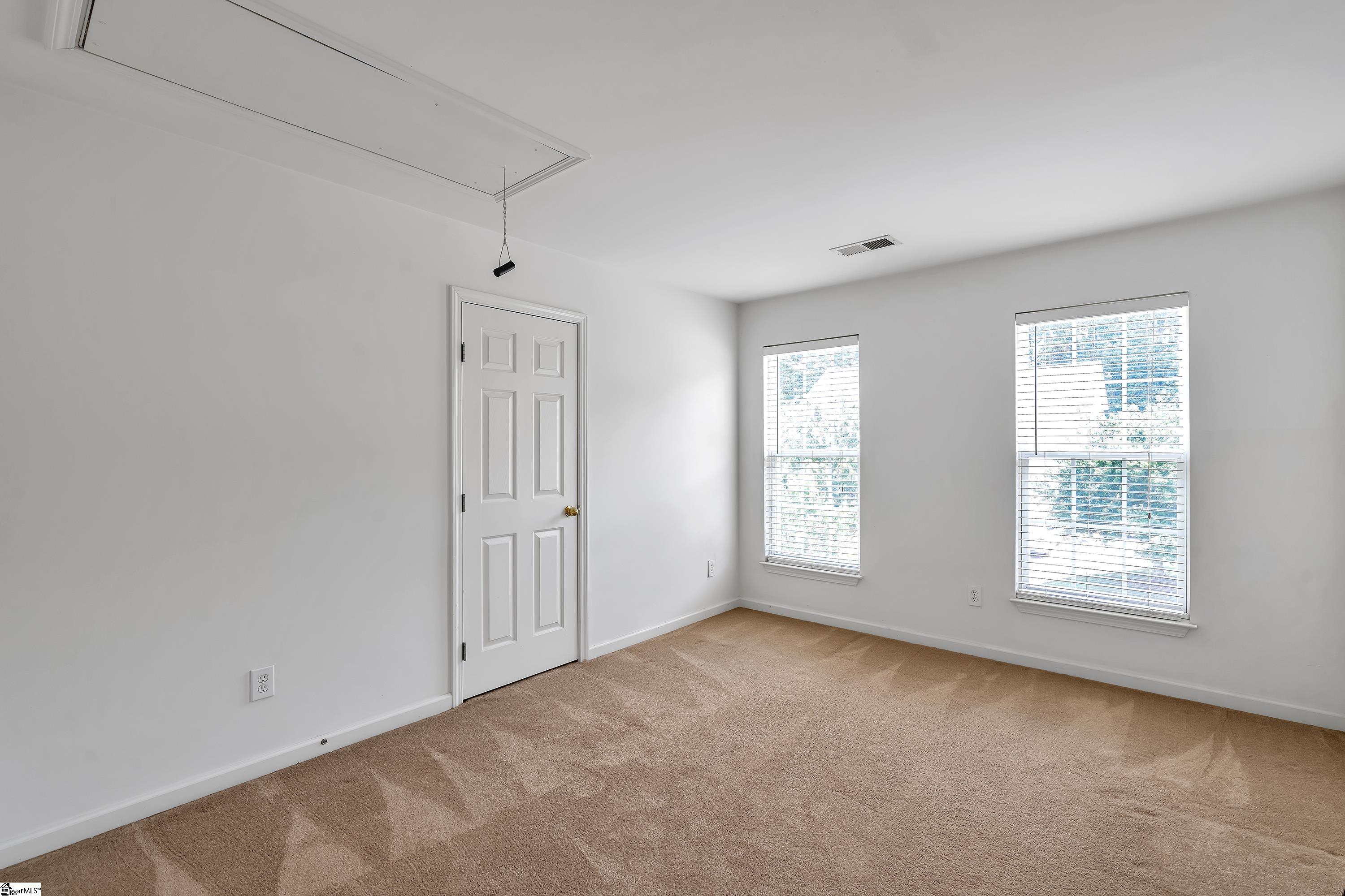 18 Meadow Rose Drive