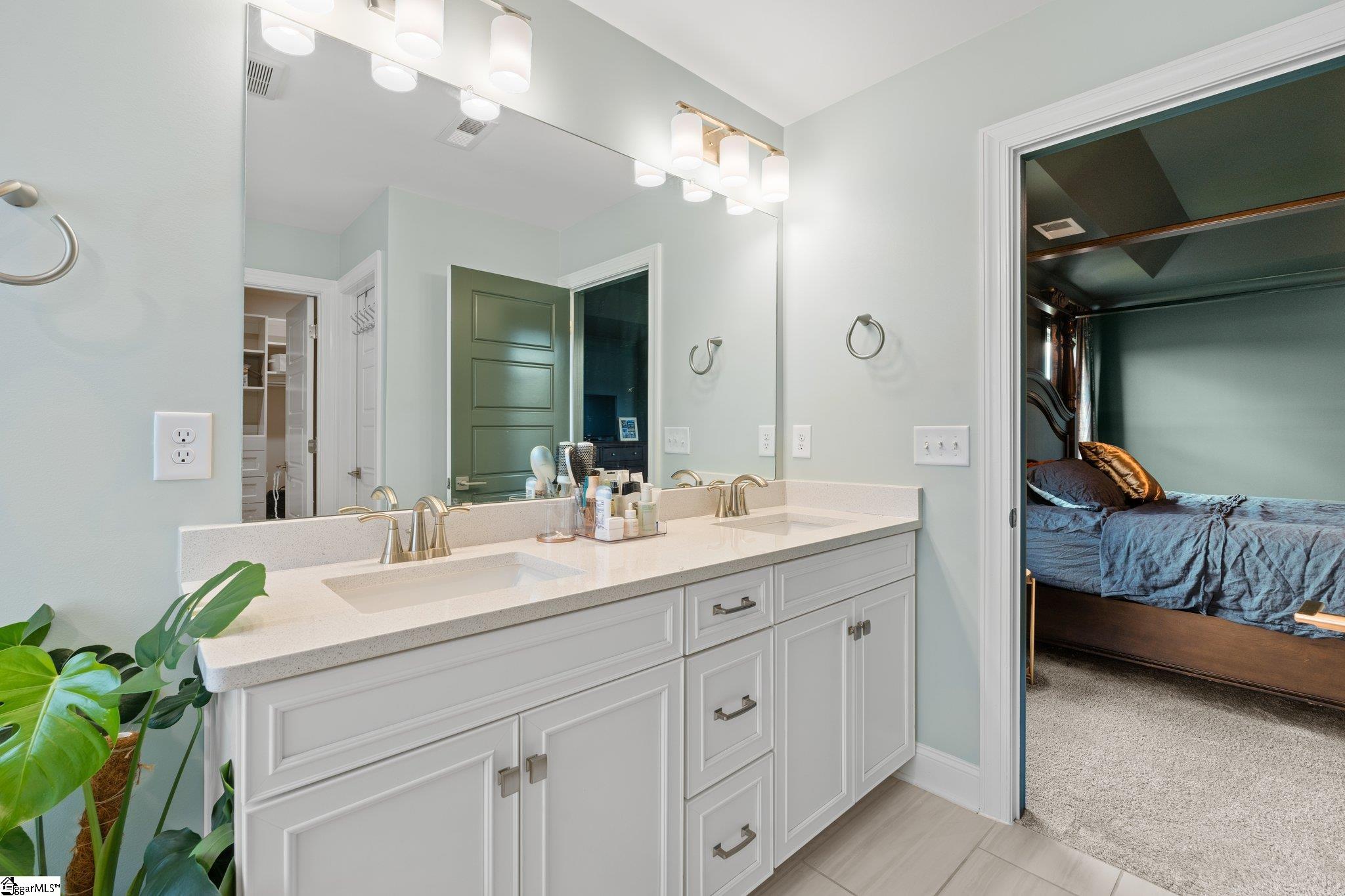 2619 Stavordale Court