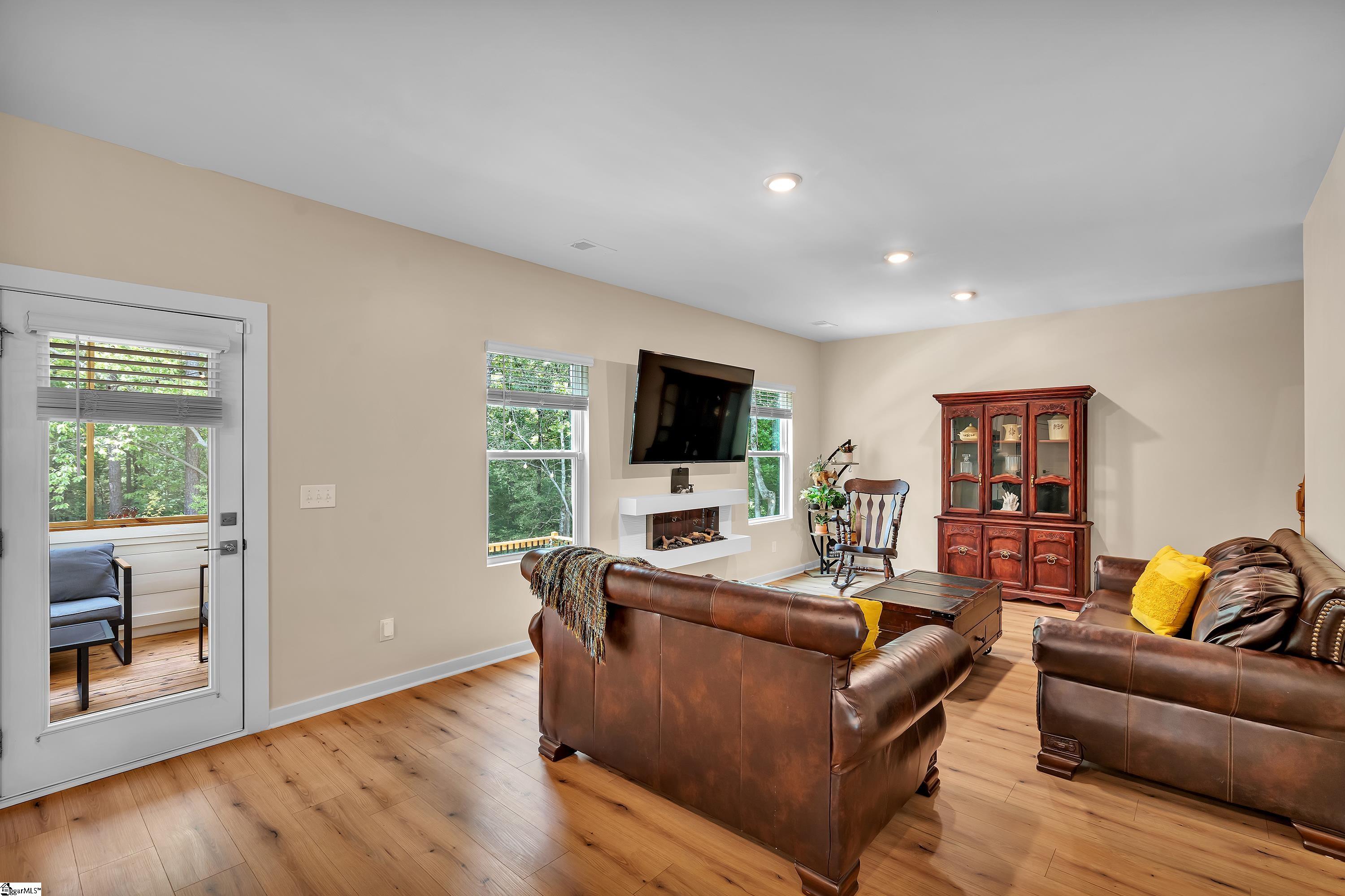 410 W River Grove Circle