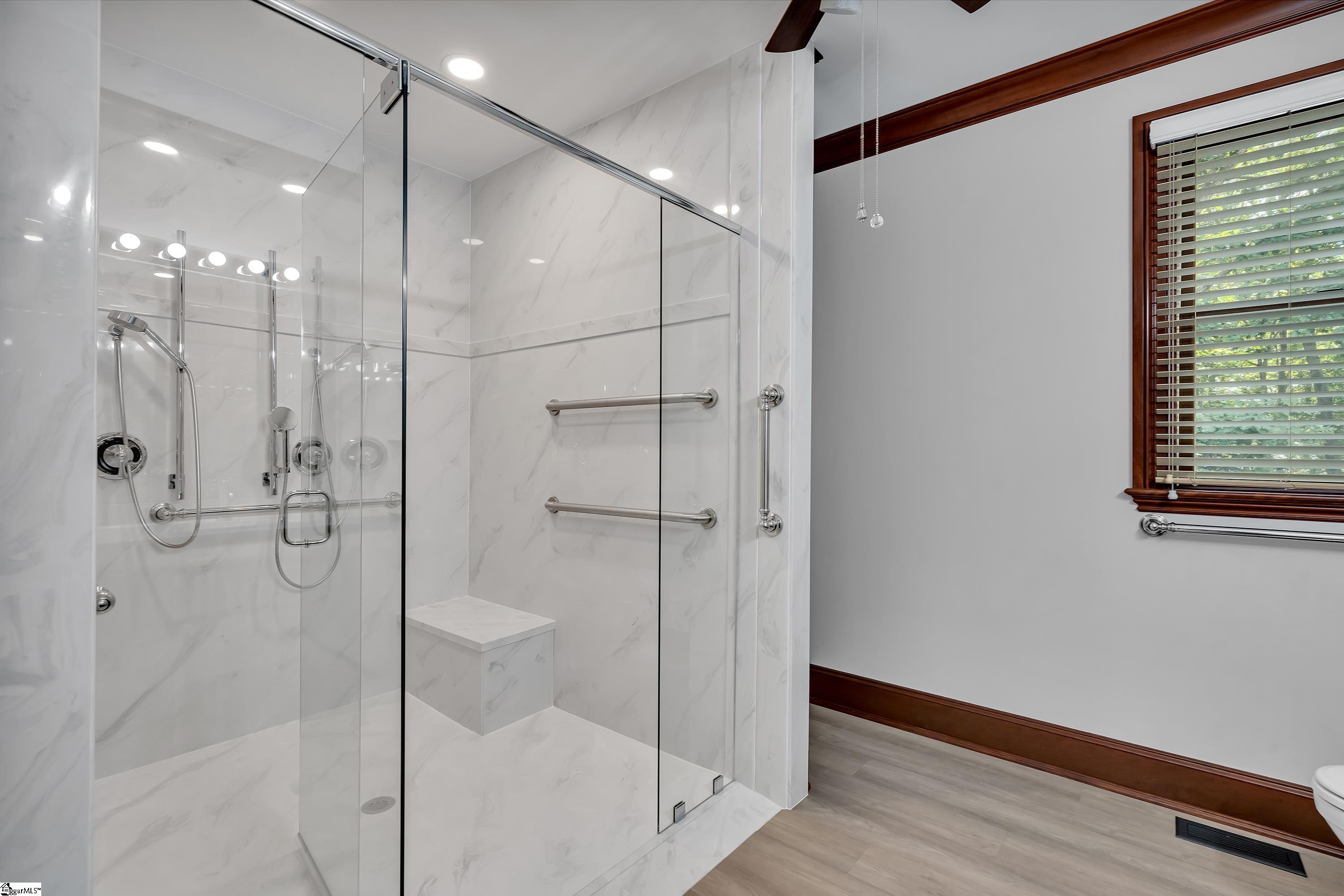 404 Raes Creek Drive