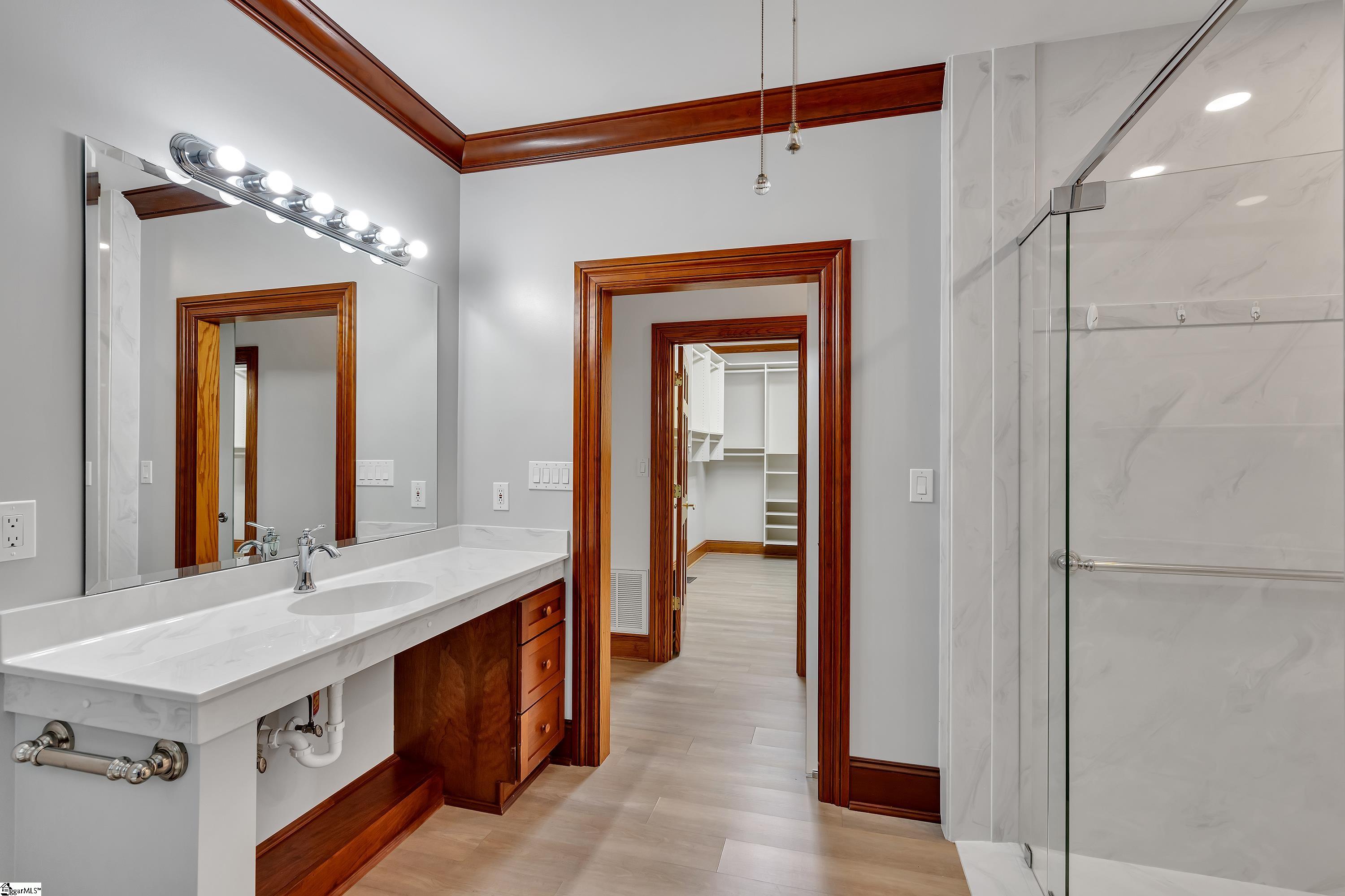 404 Raes Creek Drive