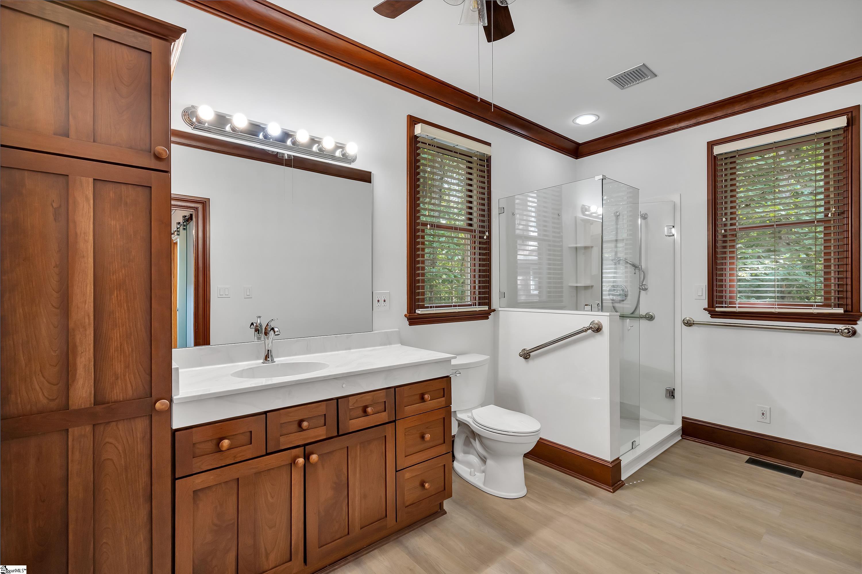 404 Raes Creek Drive