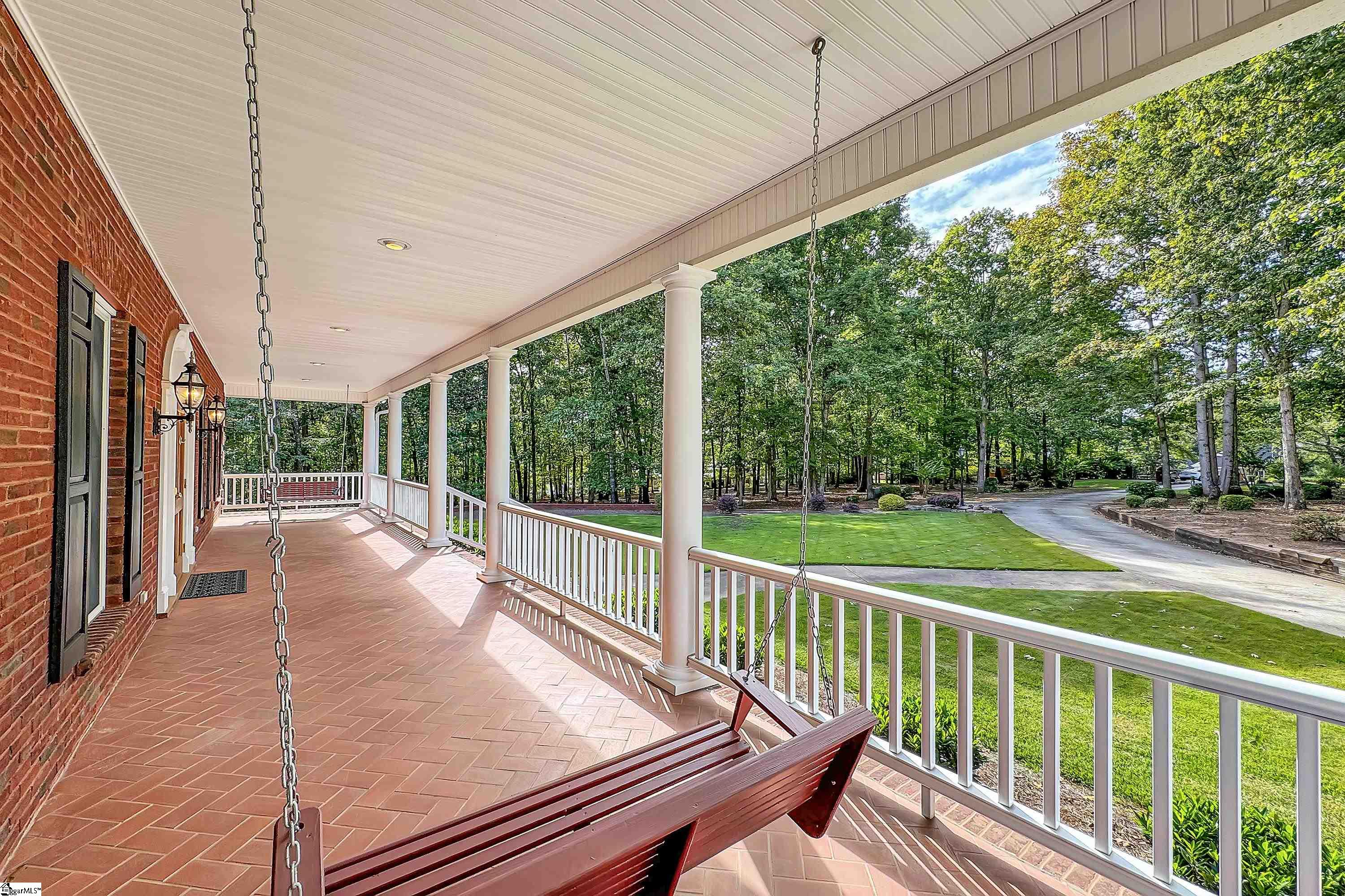 404 Raes Creek Drive