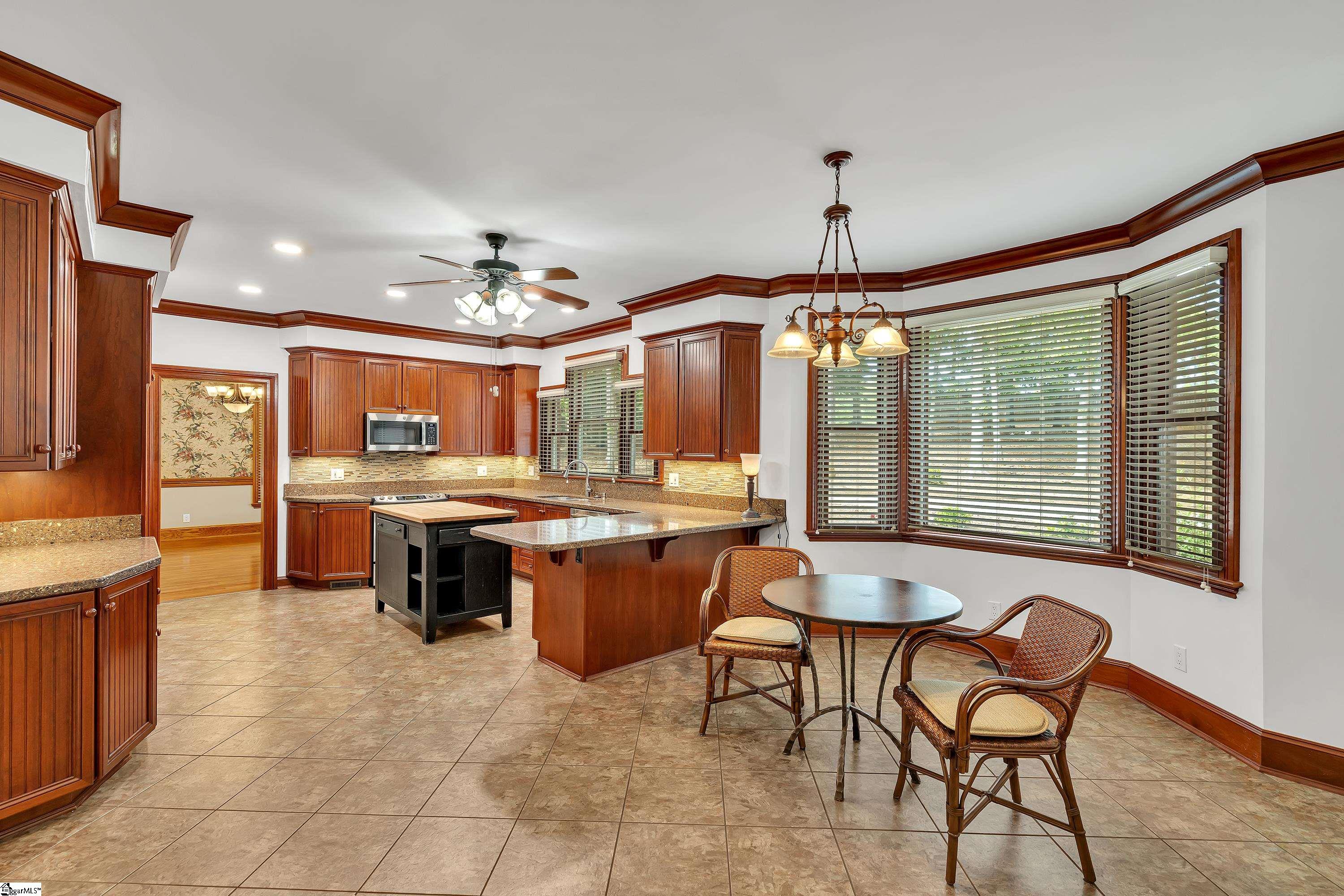 404 Raes Creek Drive