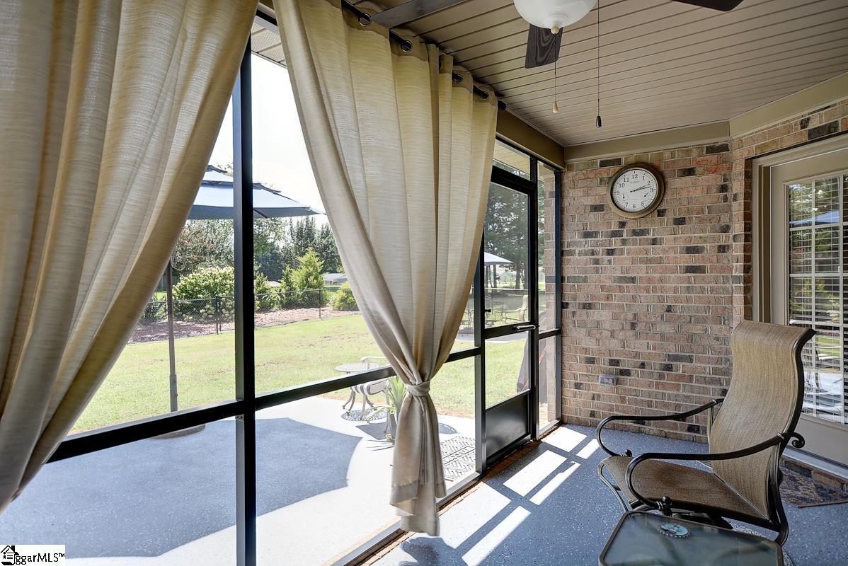 328 E Story Bush Lane