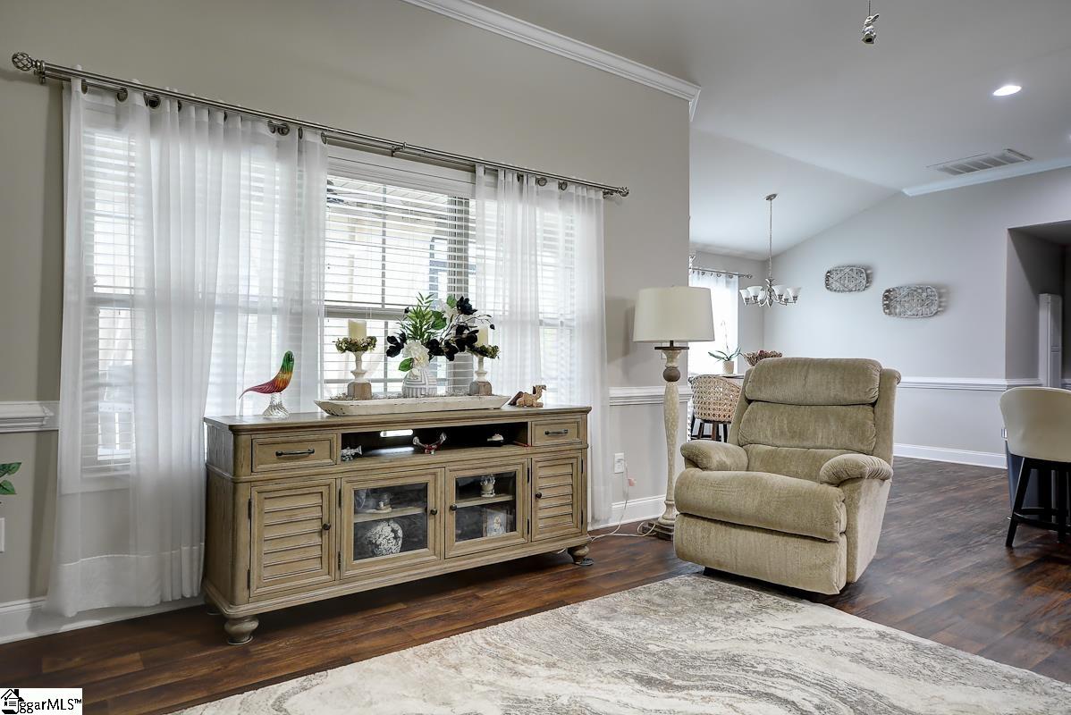 328 E Story Bush Lane